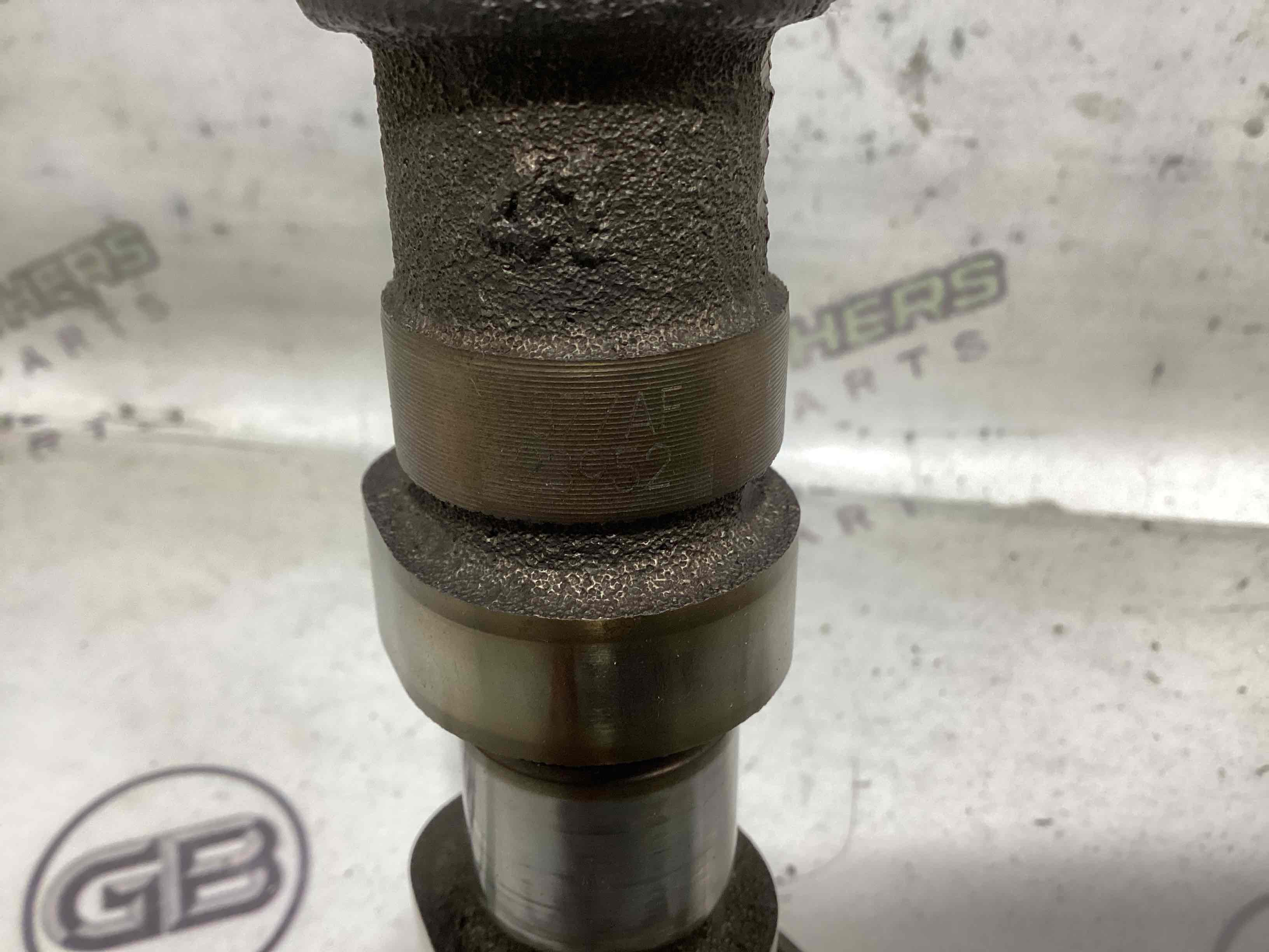 Распределительный вал выпускной