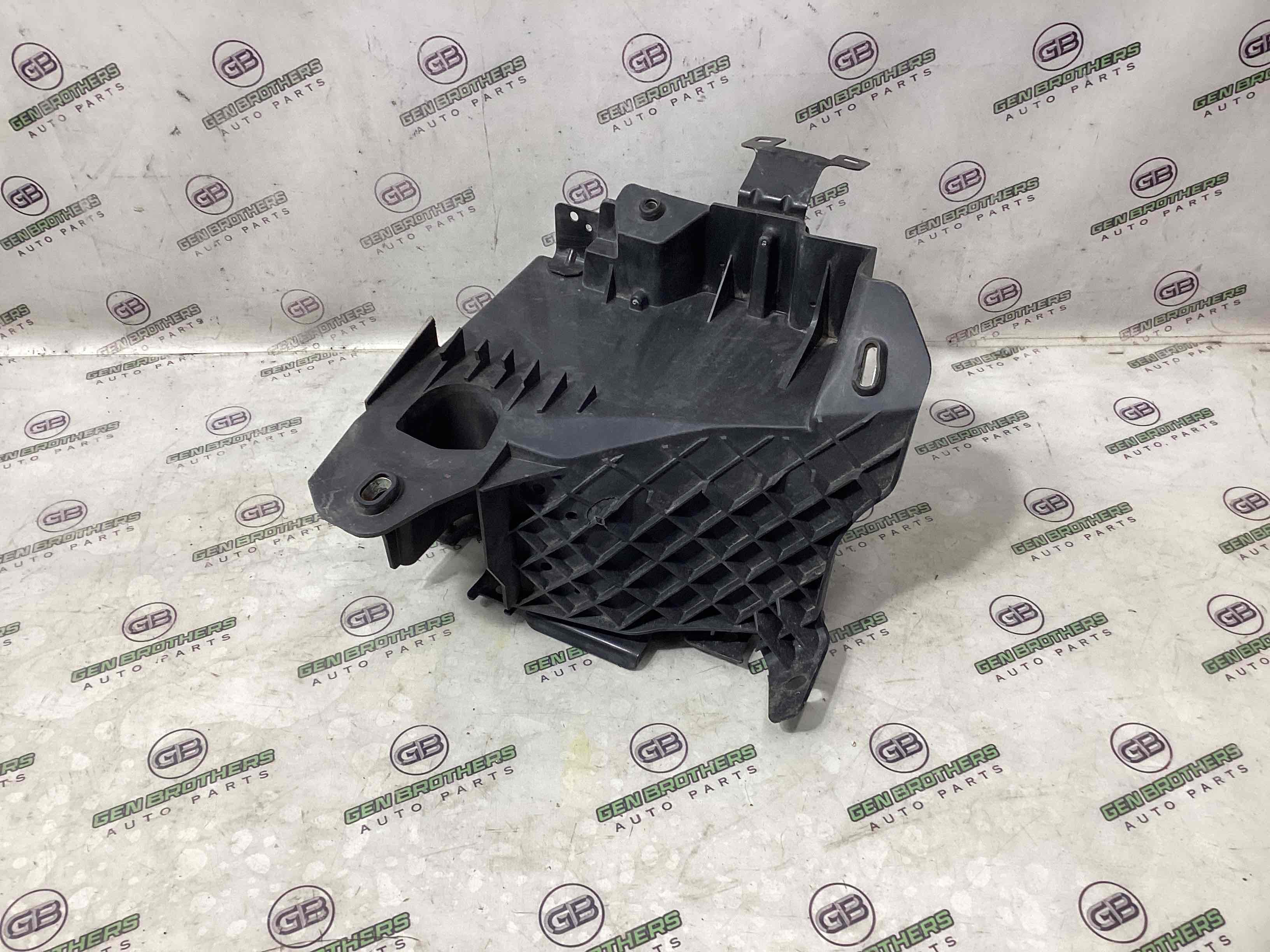 Крышка корпус блока предохранителей