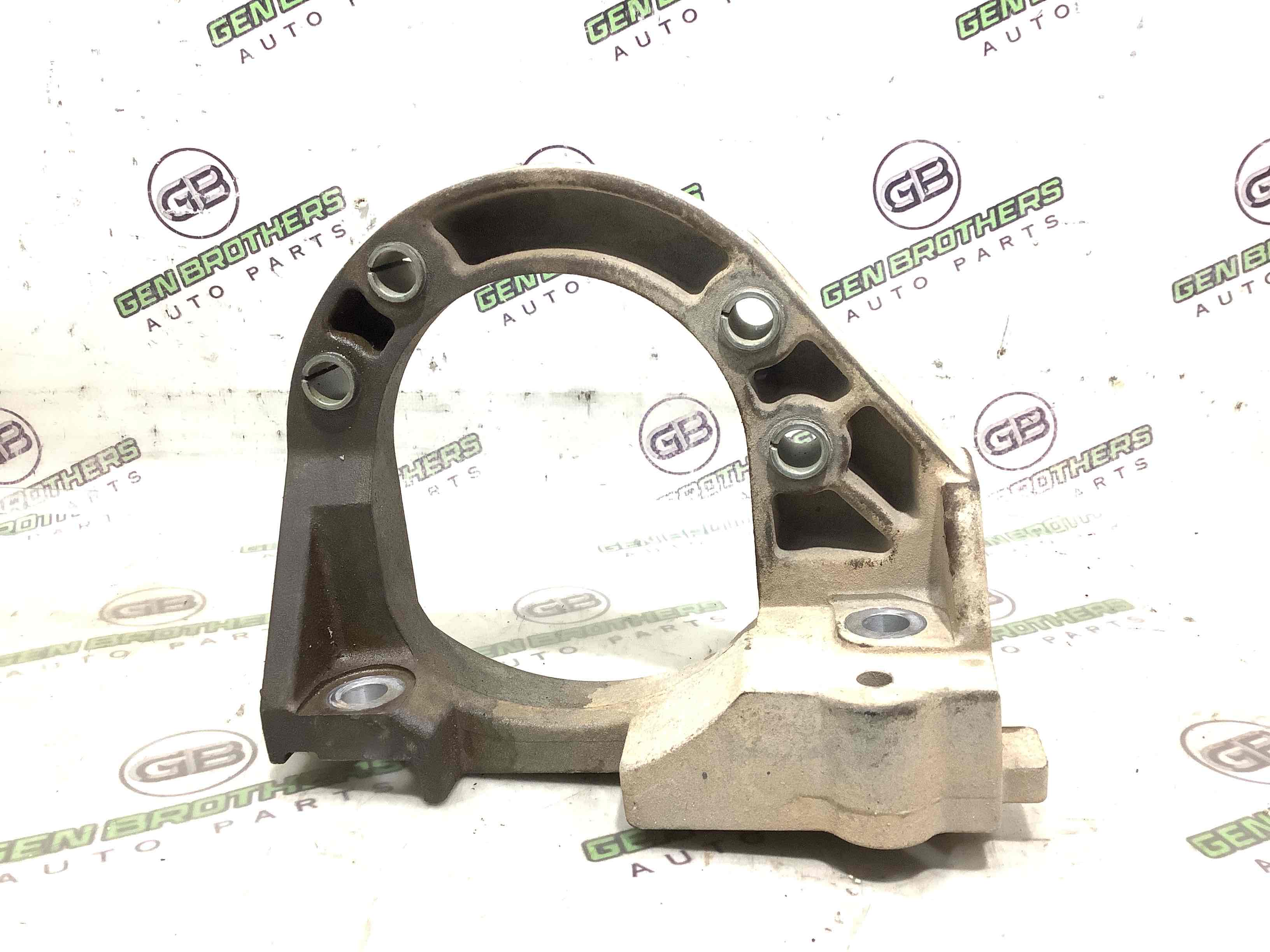 Кронштейн редуктора