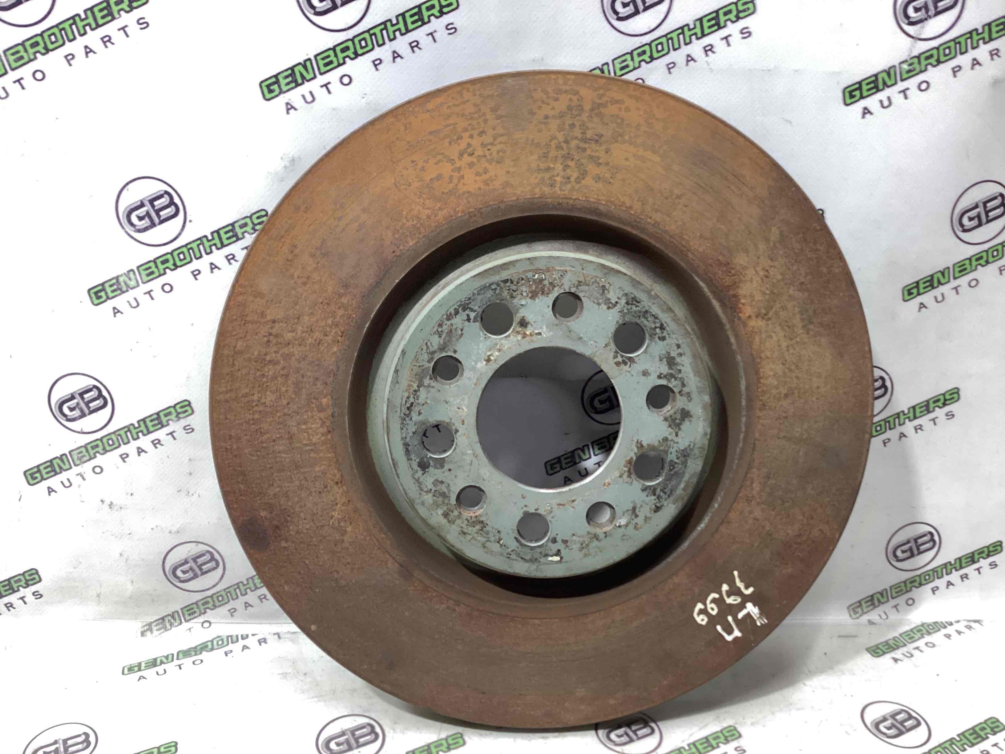 Гальмівний диск передній