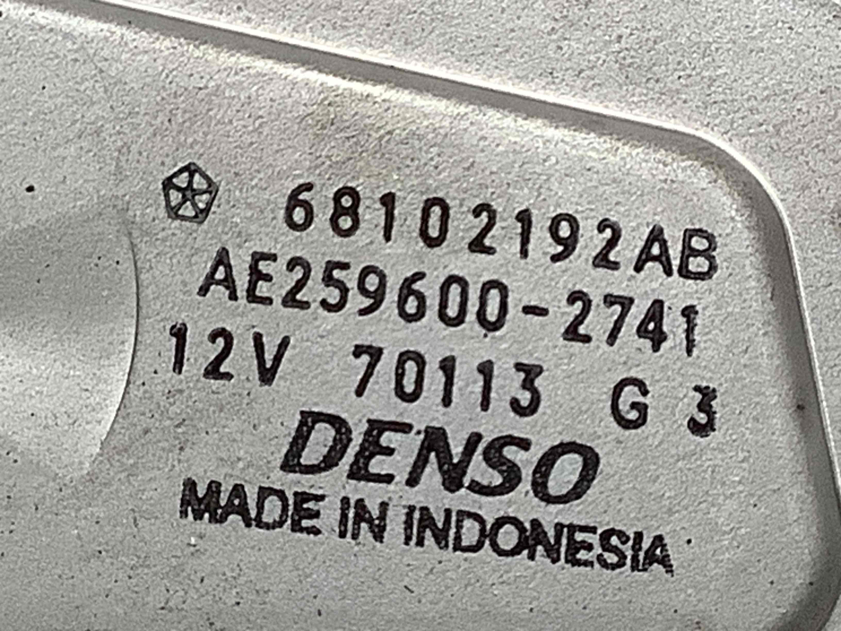 Моторчик склоочисника