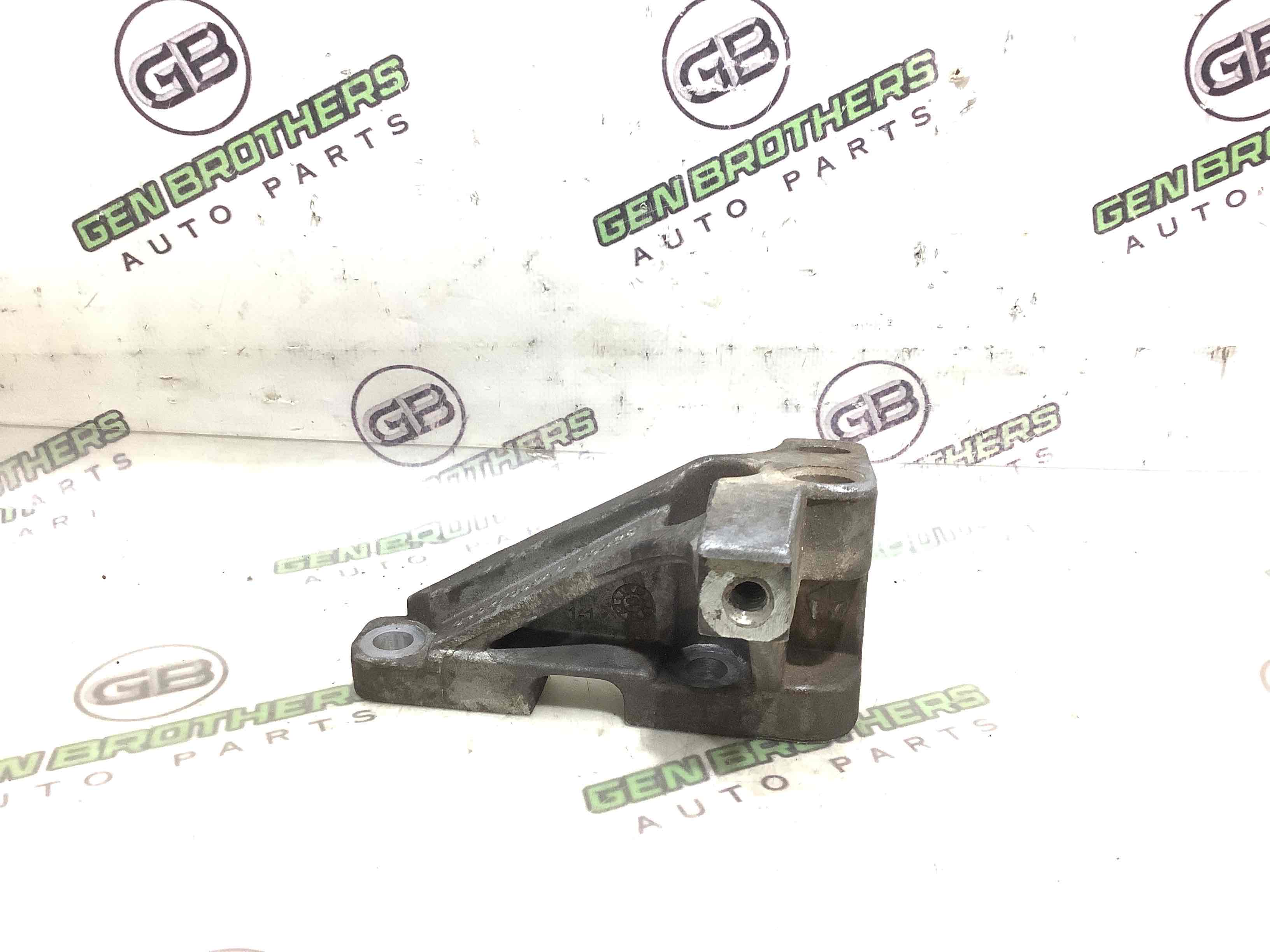 Кріплення, кронштейн