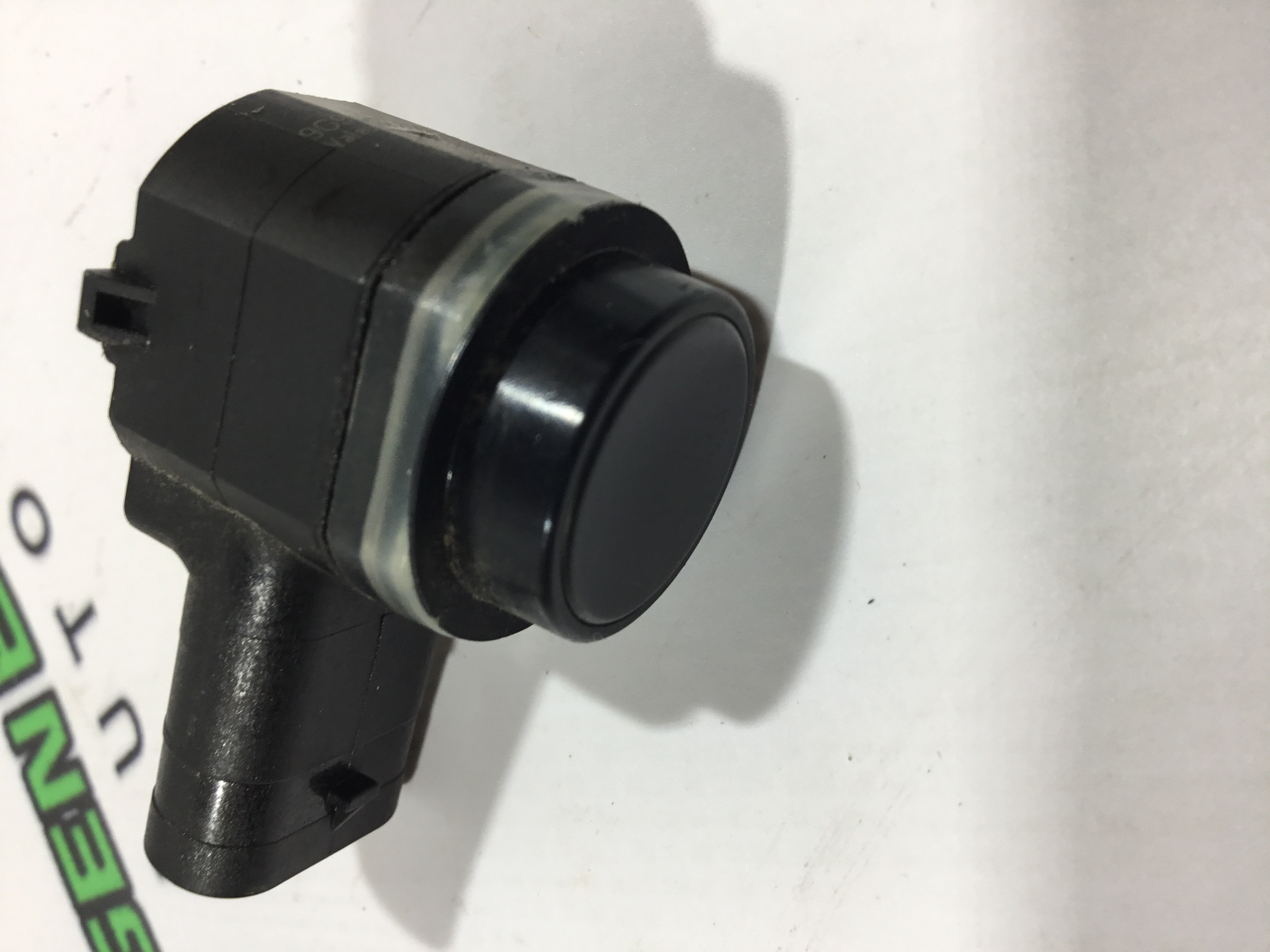 Парктронік, кріплення, корпус