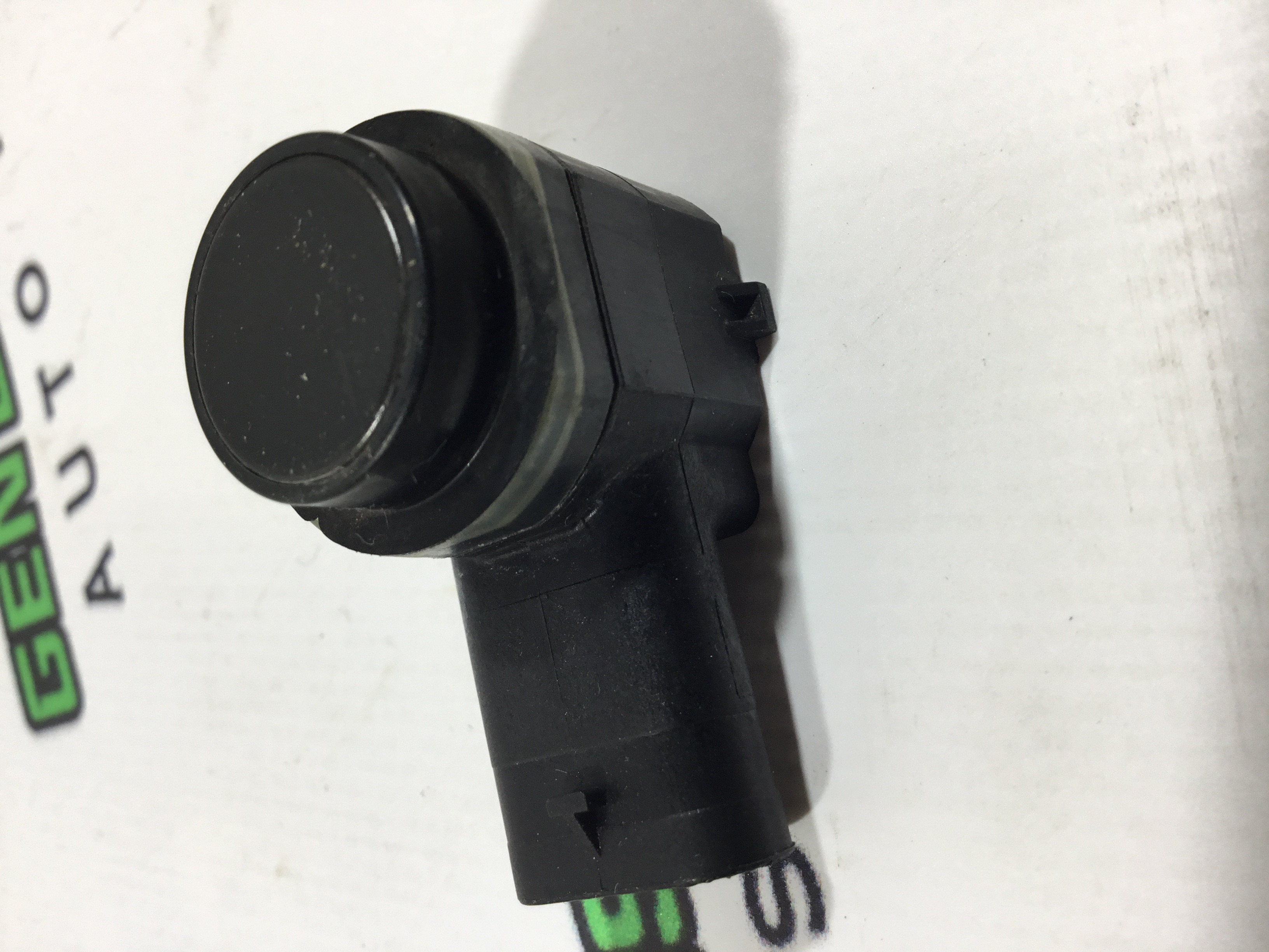 Парктронік, кріплення, корпус