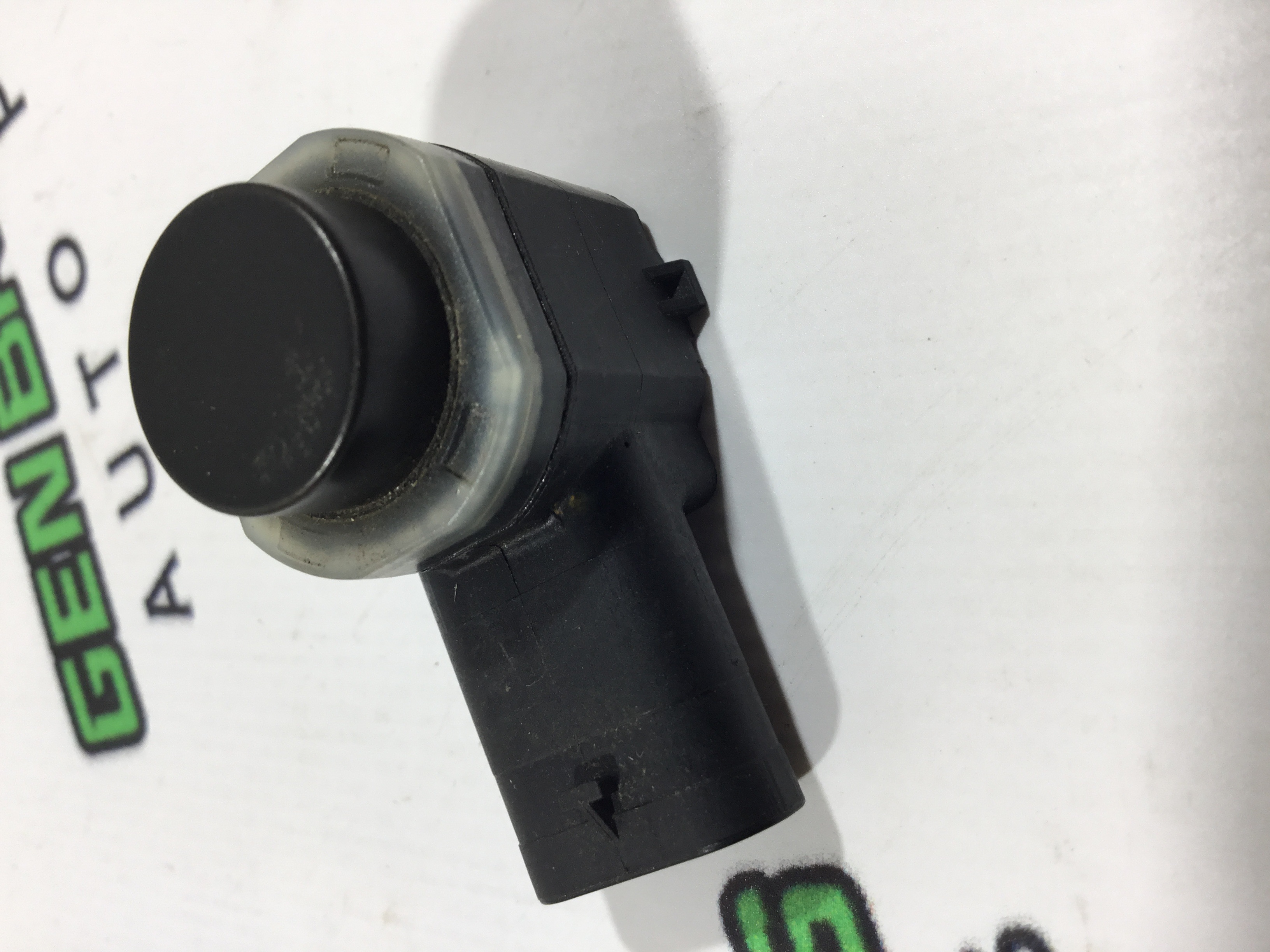 Парктронік, кріплення, корпус