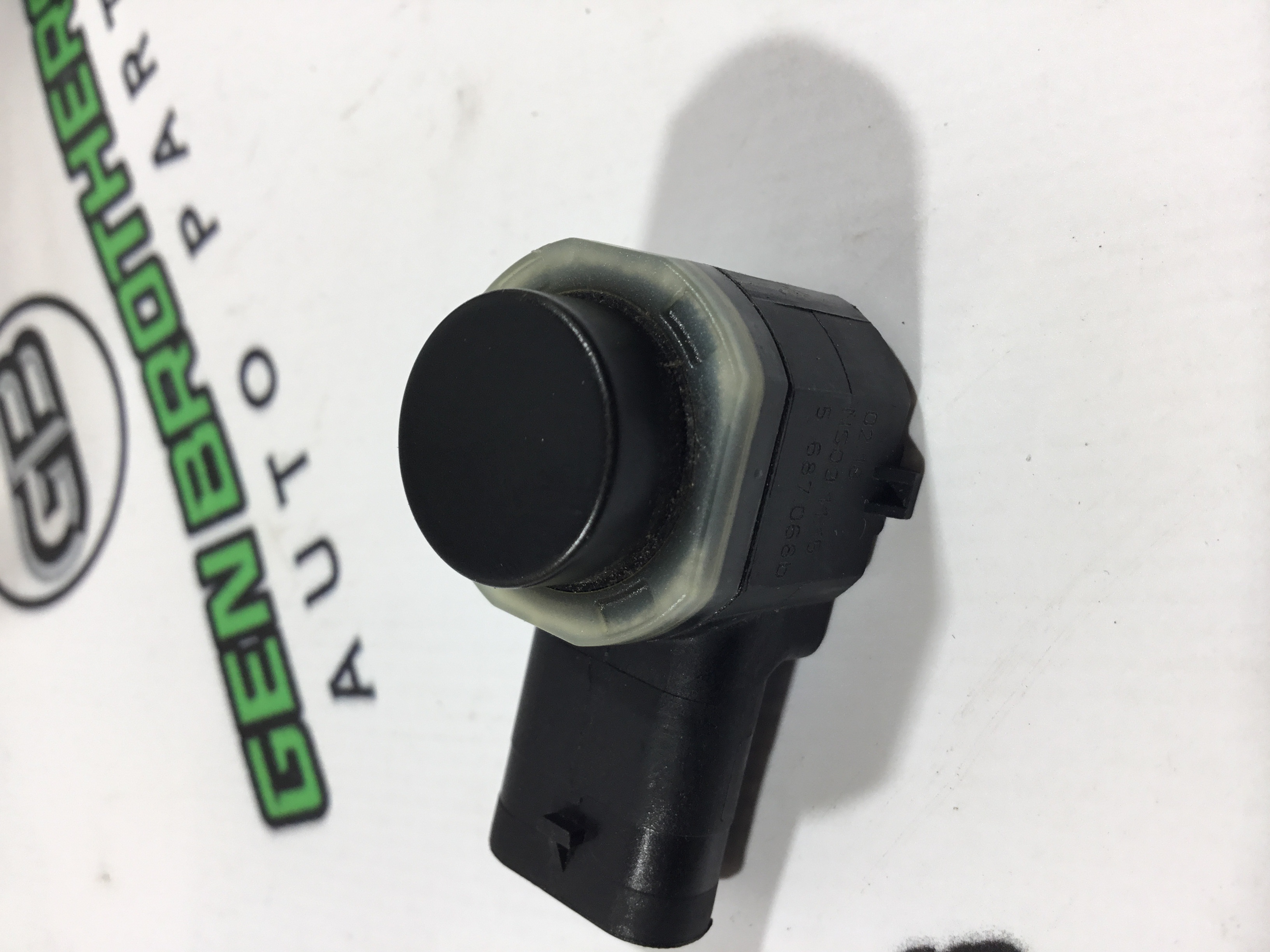 Парктронік, кріплення, корпус