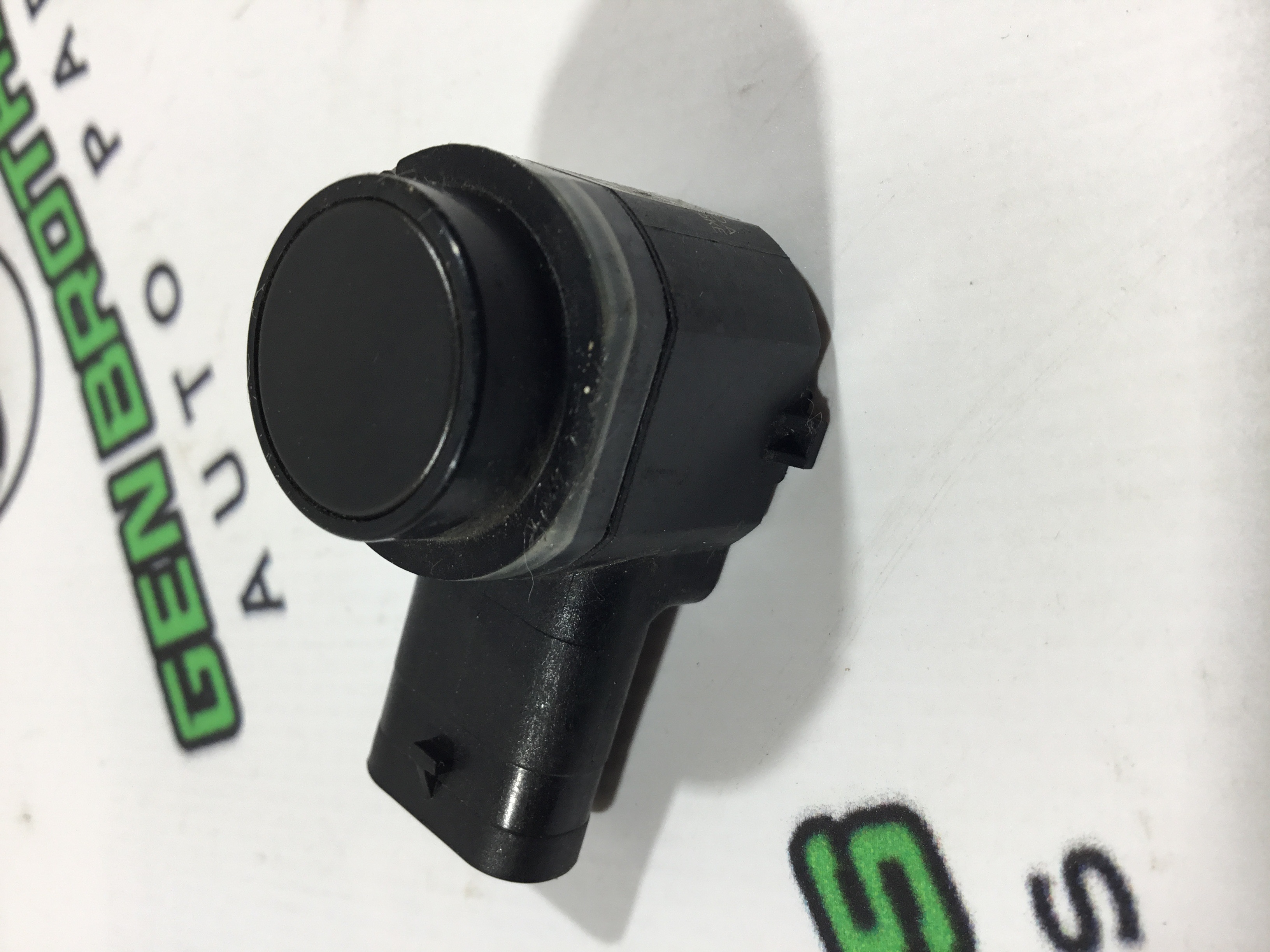 Парктронік, кріплення, корпус