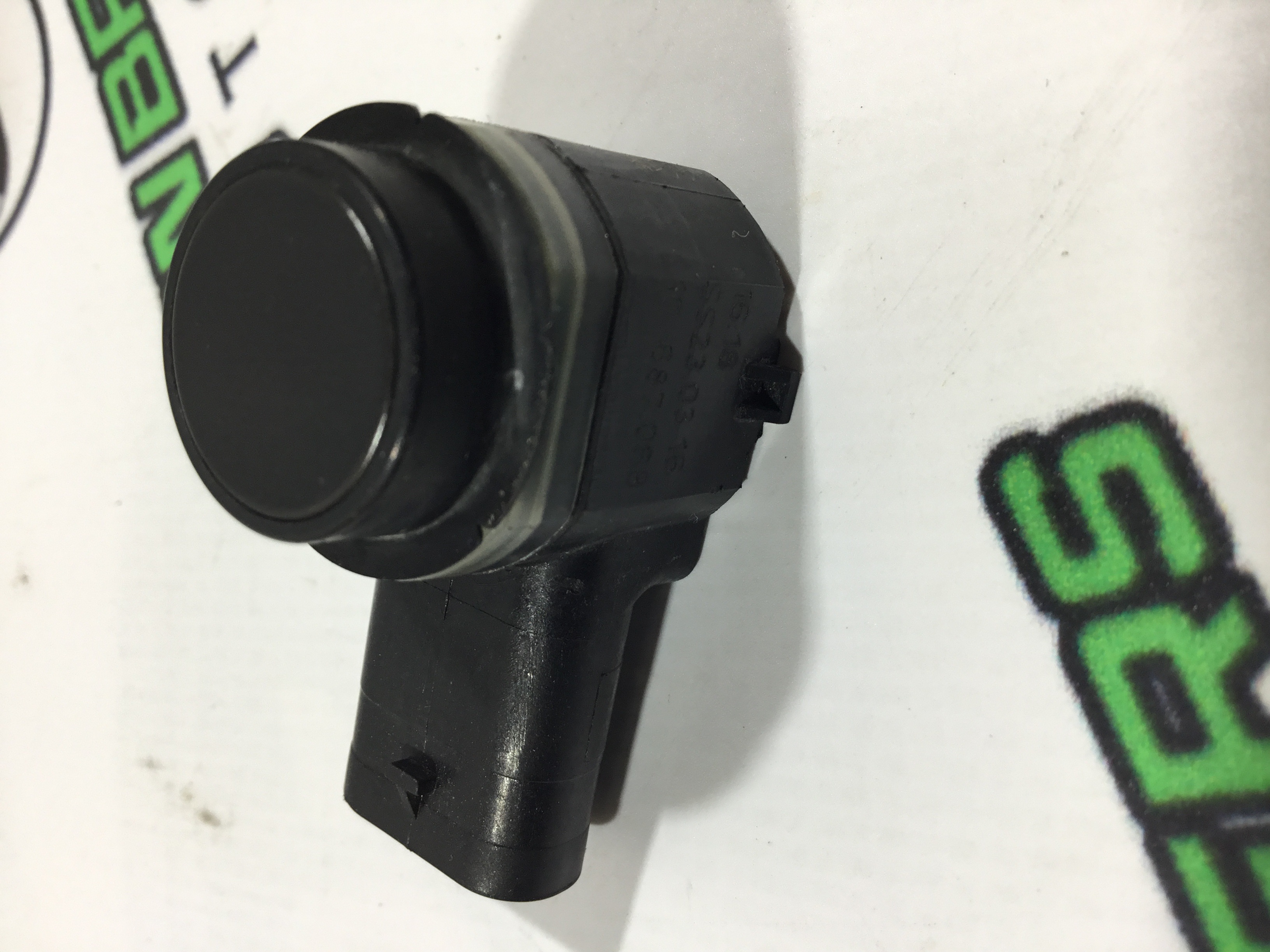 Парктронік, кріплення, корпус