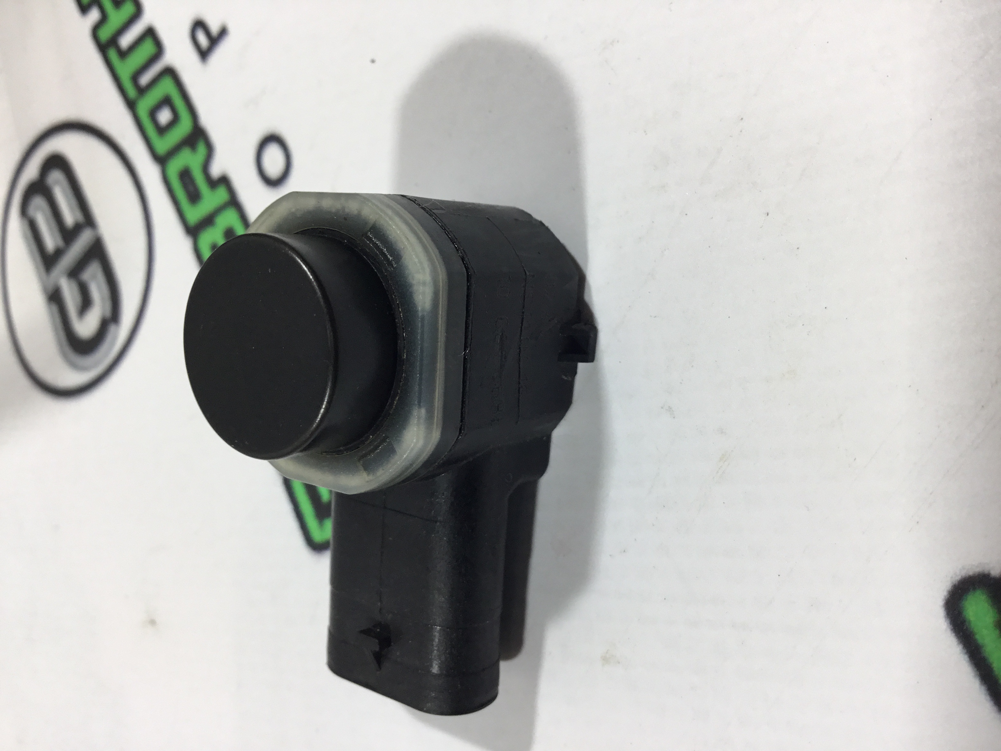 Парктронік, кріплення, корпус