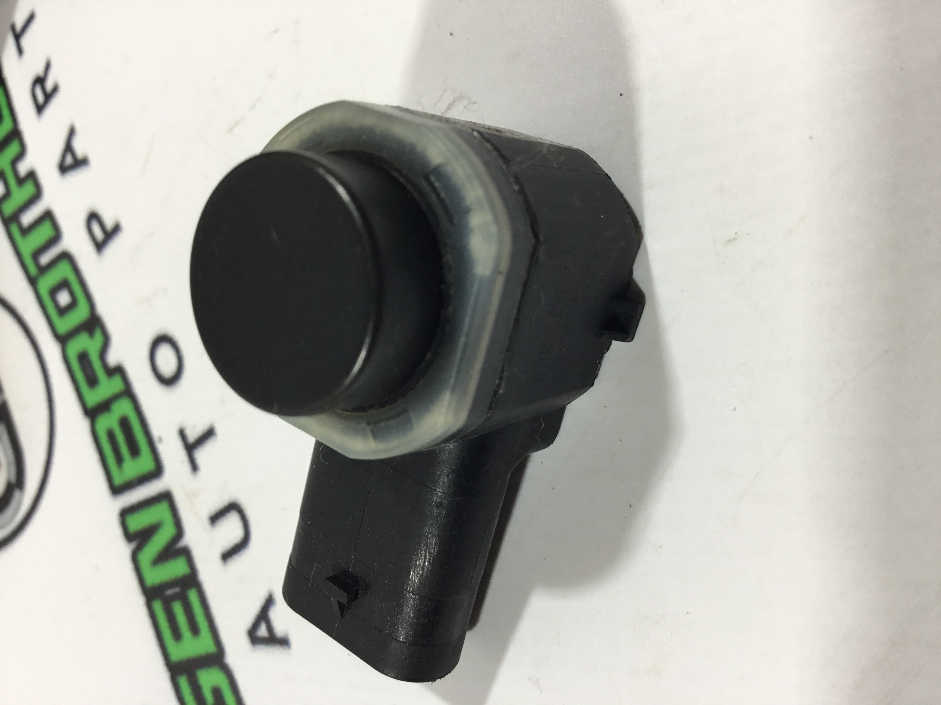 Парктронік, кріплення, корпус