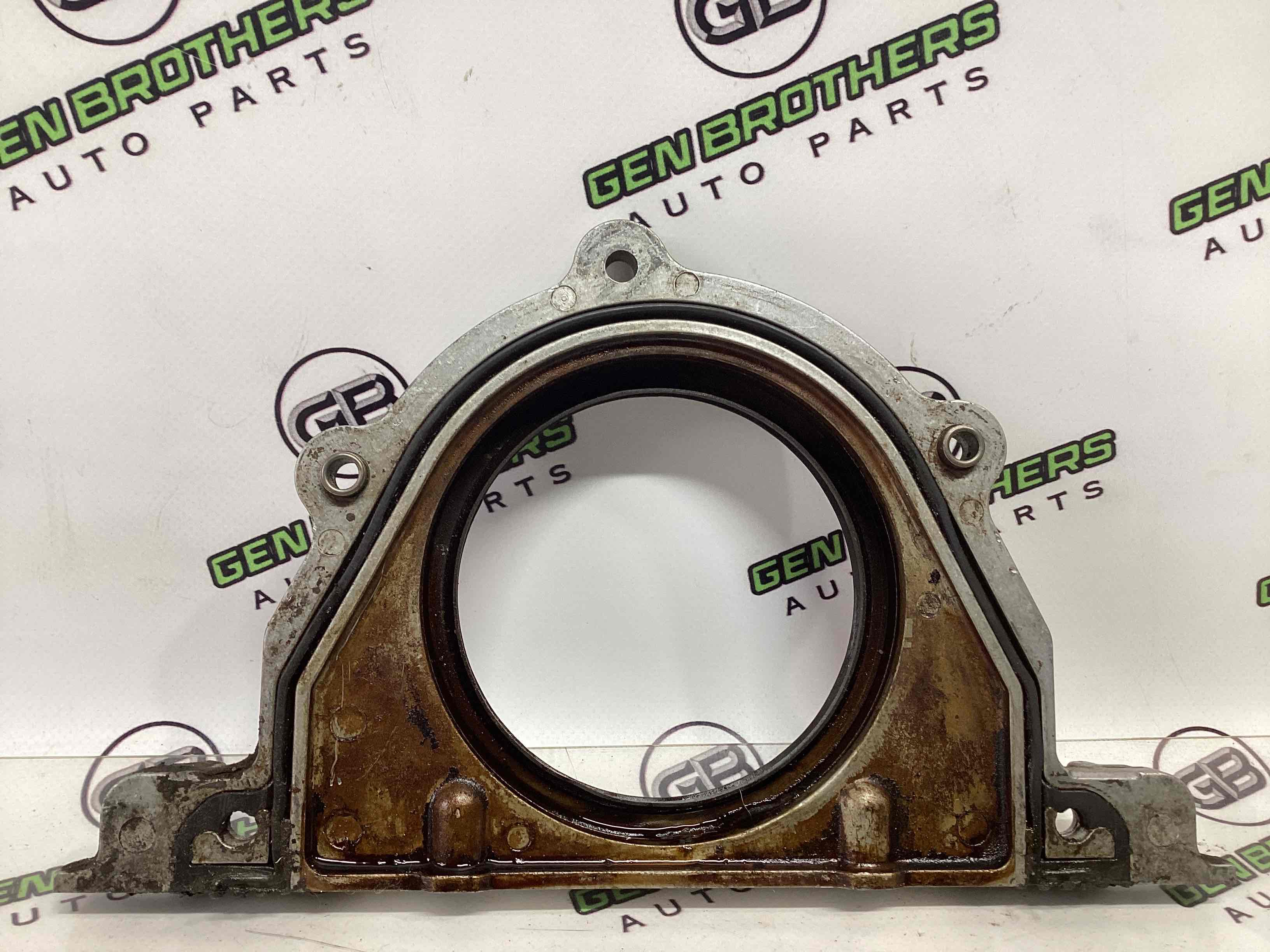 Кришка коленвала