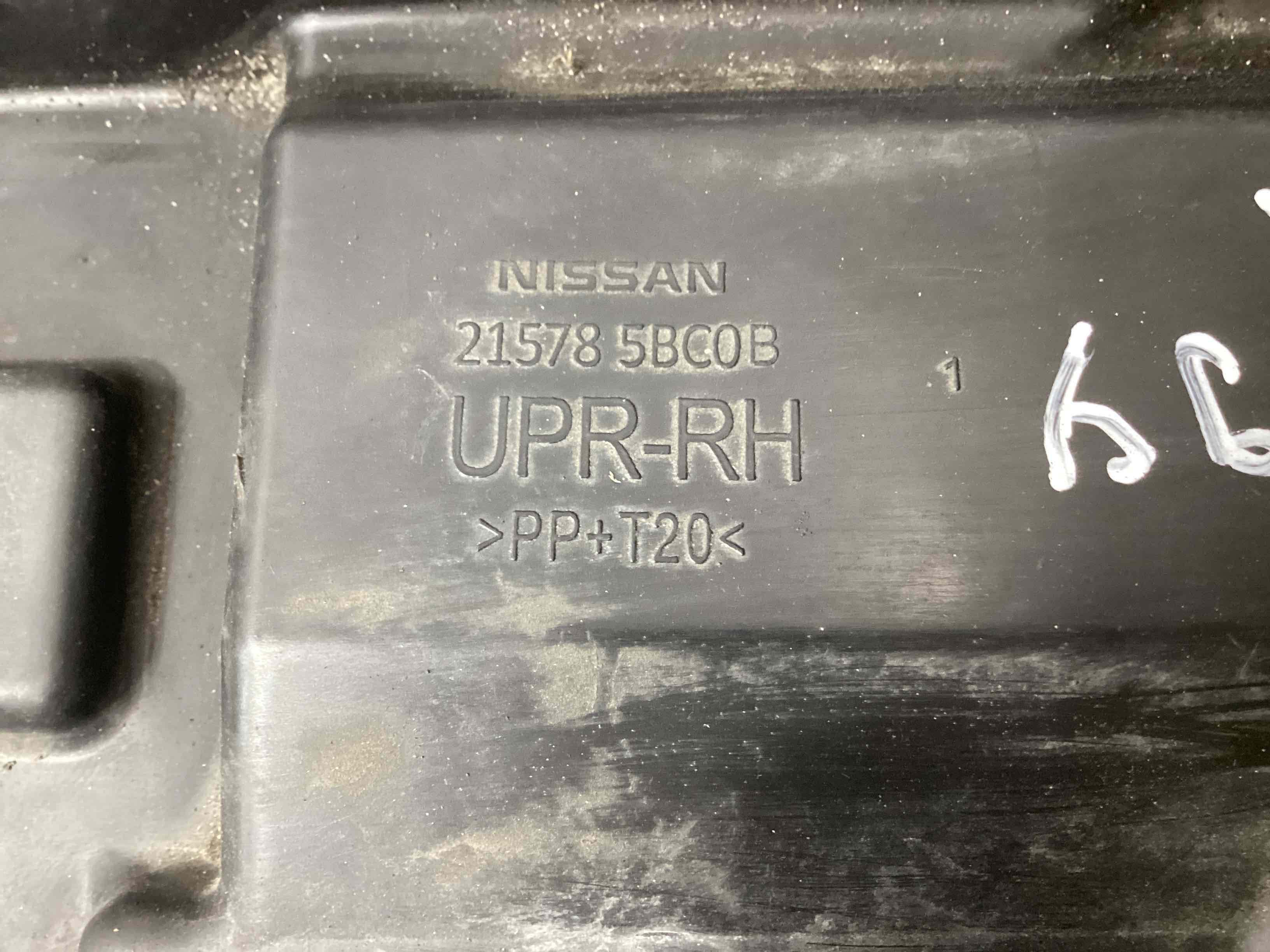 Дефлектор обдува радіатора