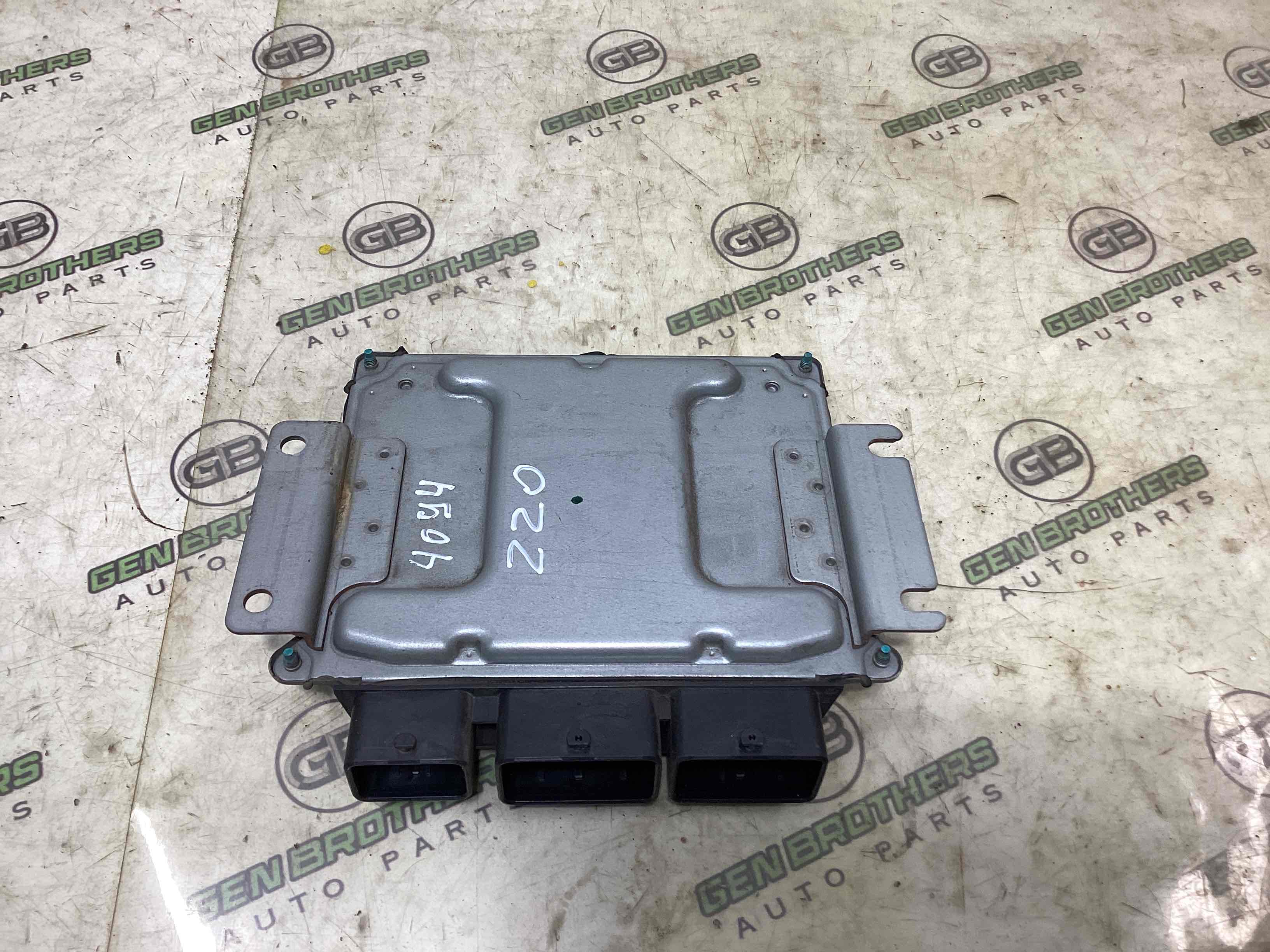 Блок ECU комп'ютер двигуна