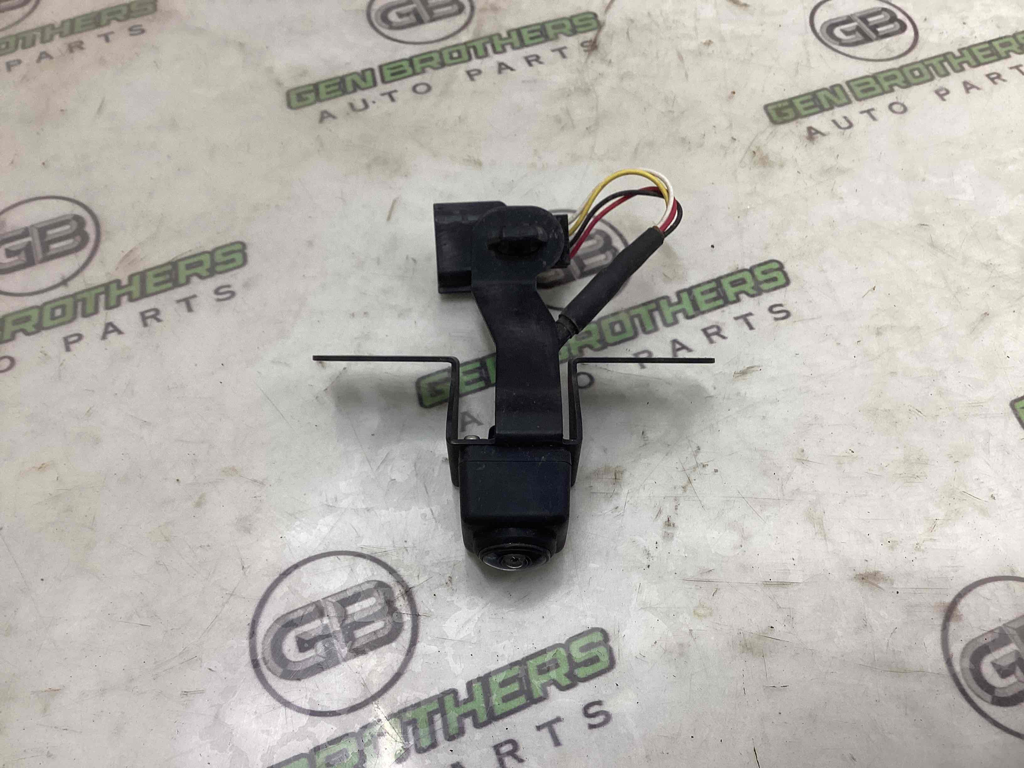 Камера, кріплення камери, корпус