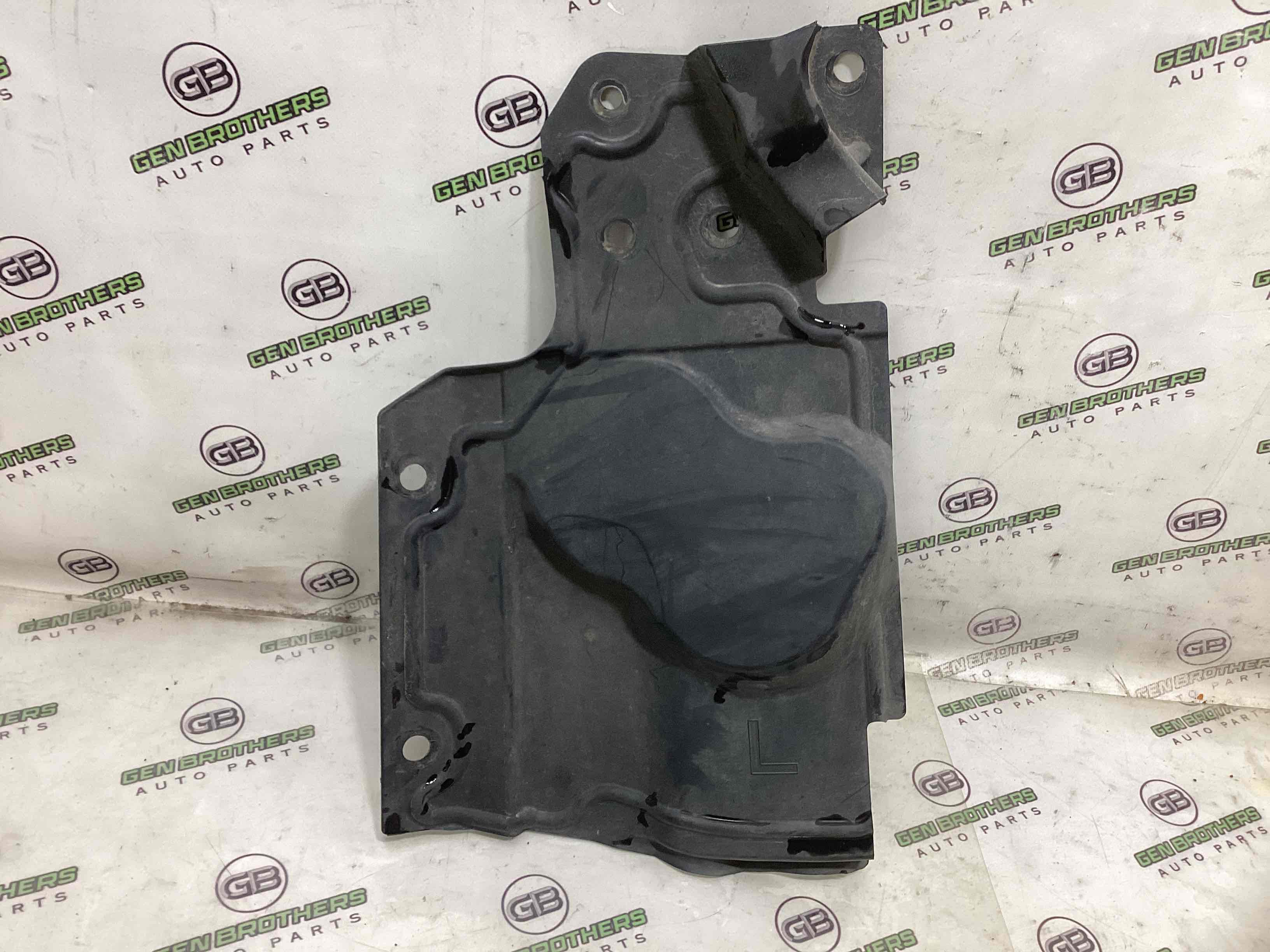 Захист арок передній лівий підкрилок