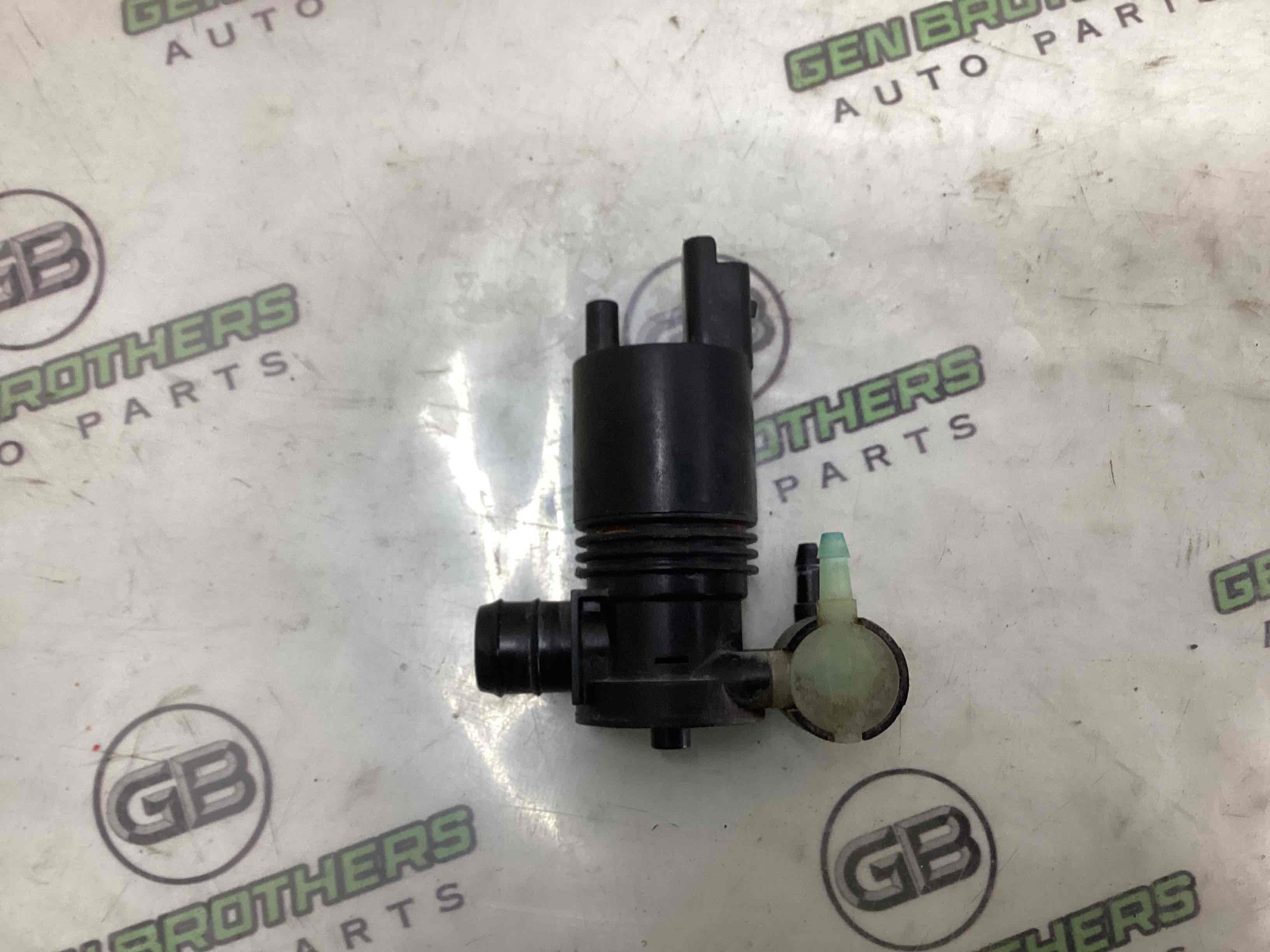 Форсунка омивача, насос омивача, шланг омивача