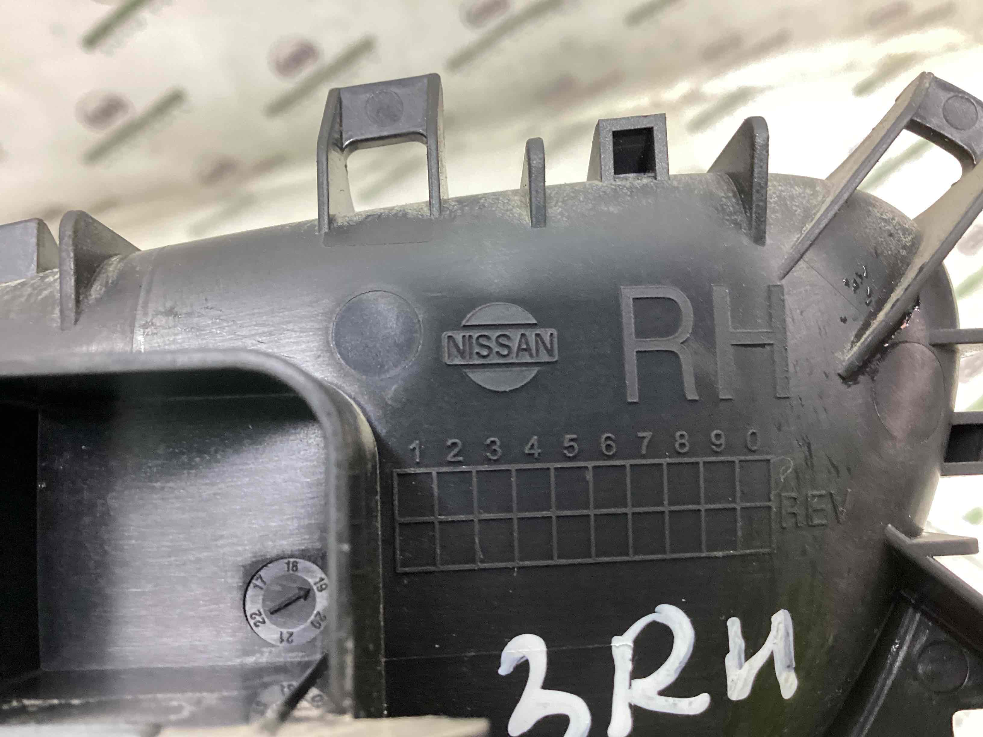 Ручка дверей салону внутрішня, поручень