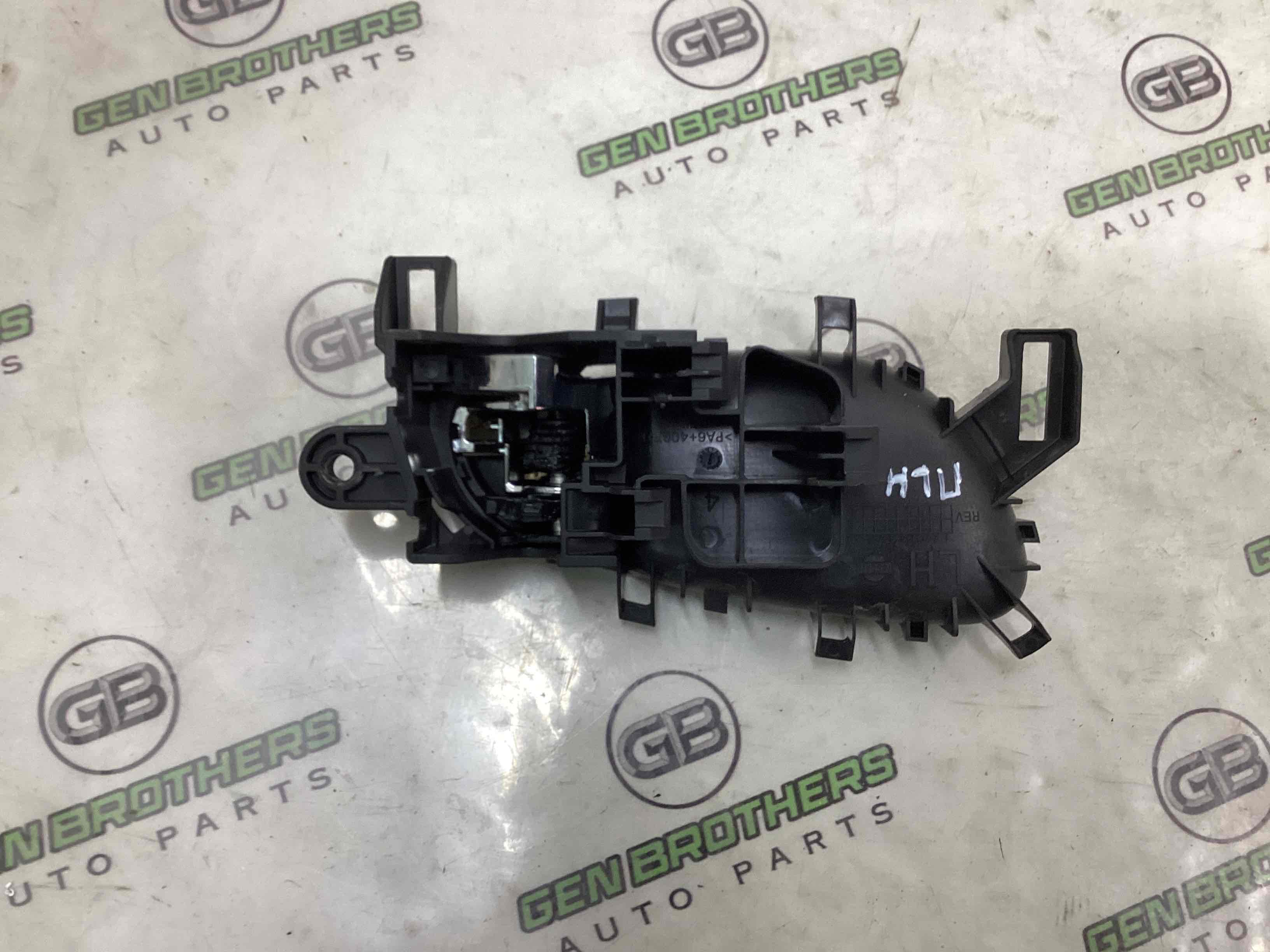 Ручка дверей салону внутрішня, поручень