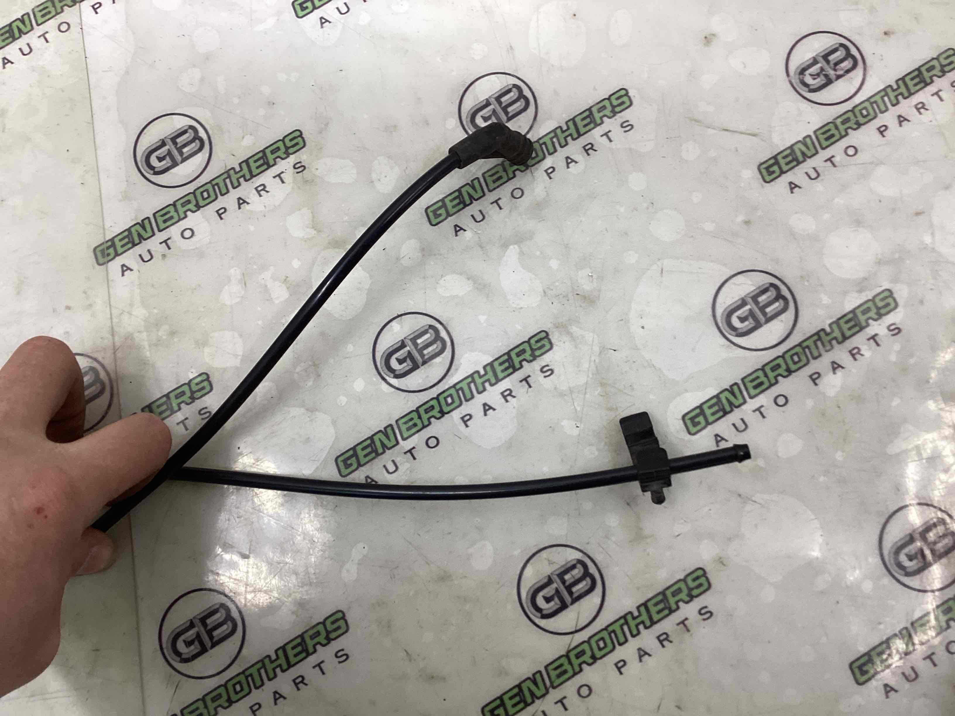 Форсунка омивача, насос омивача, шланг омивача