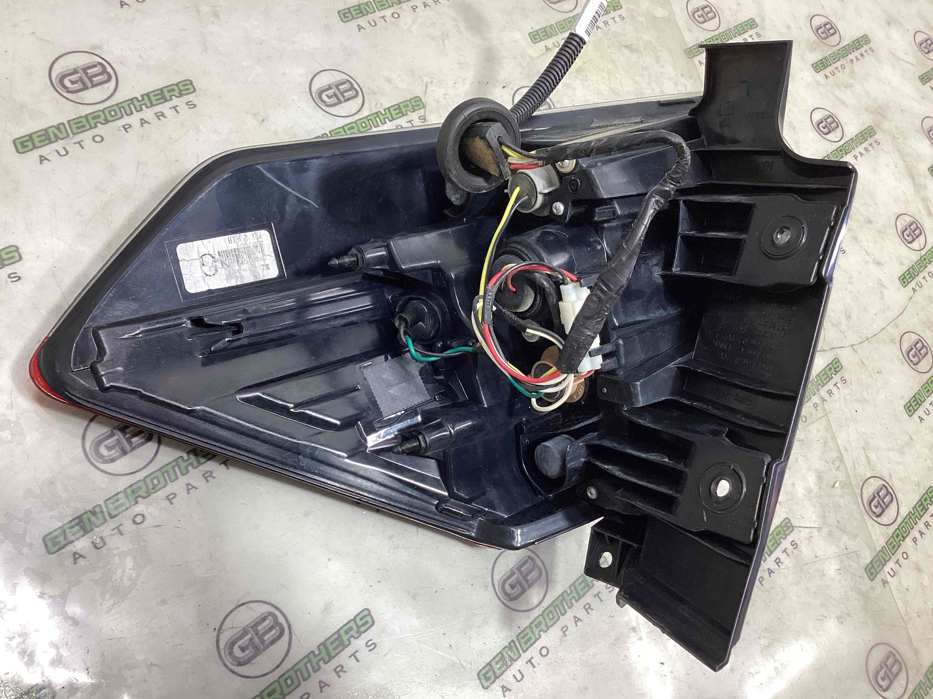 Ліхтар задній лівий