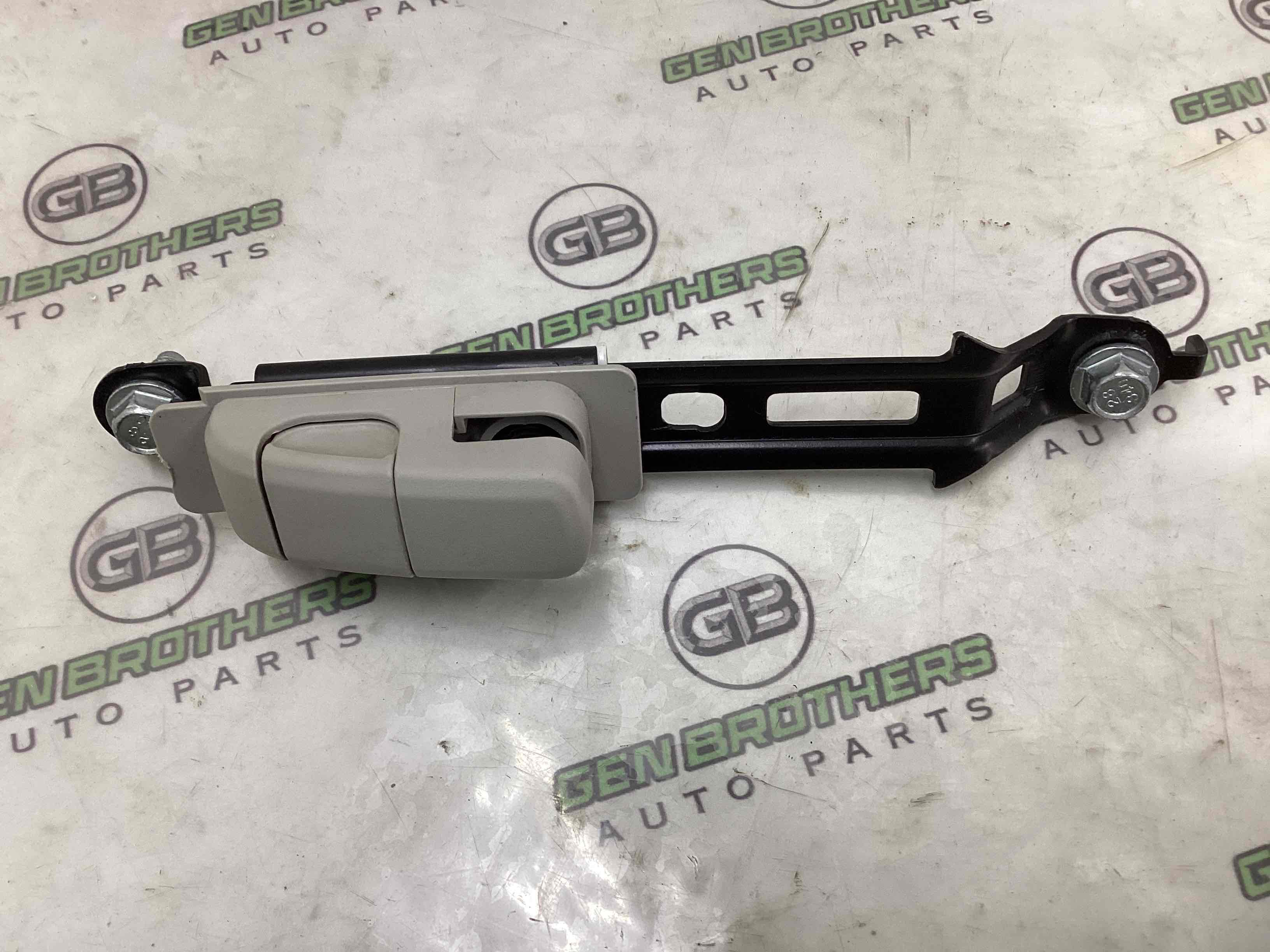 Регулятор висоти ременя безпеки