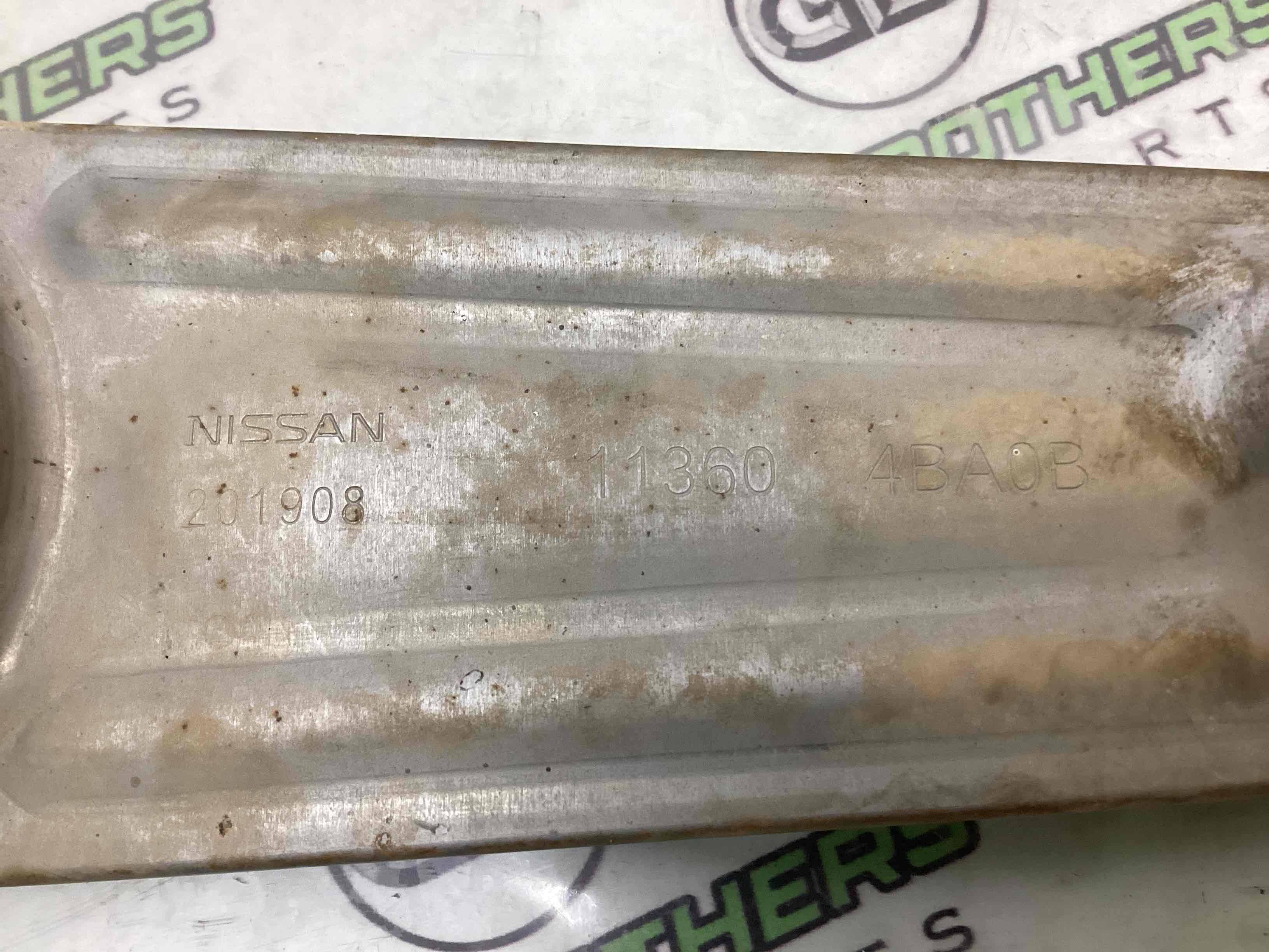 Подушка кріплення двигуна