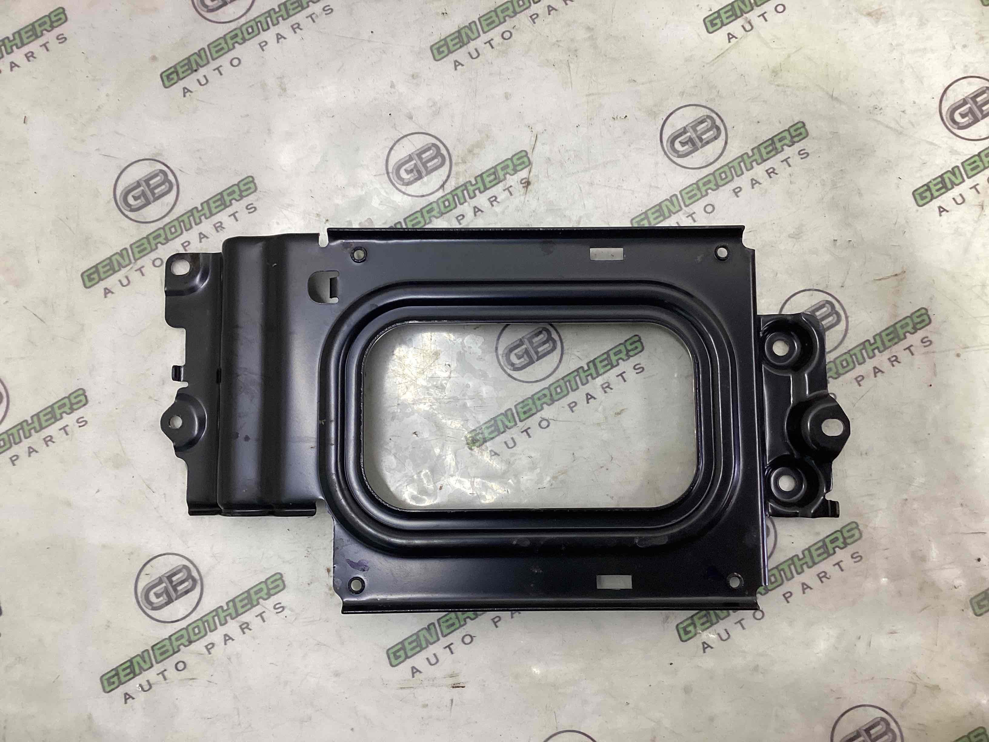 Кріплення, кронштейн