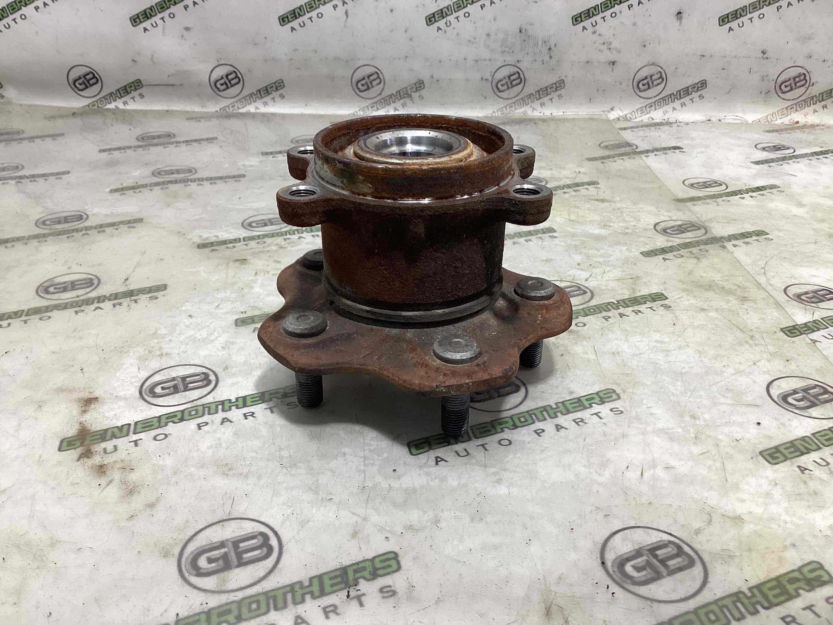 Ступиця задня