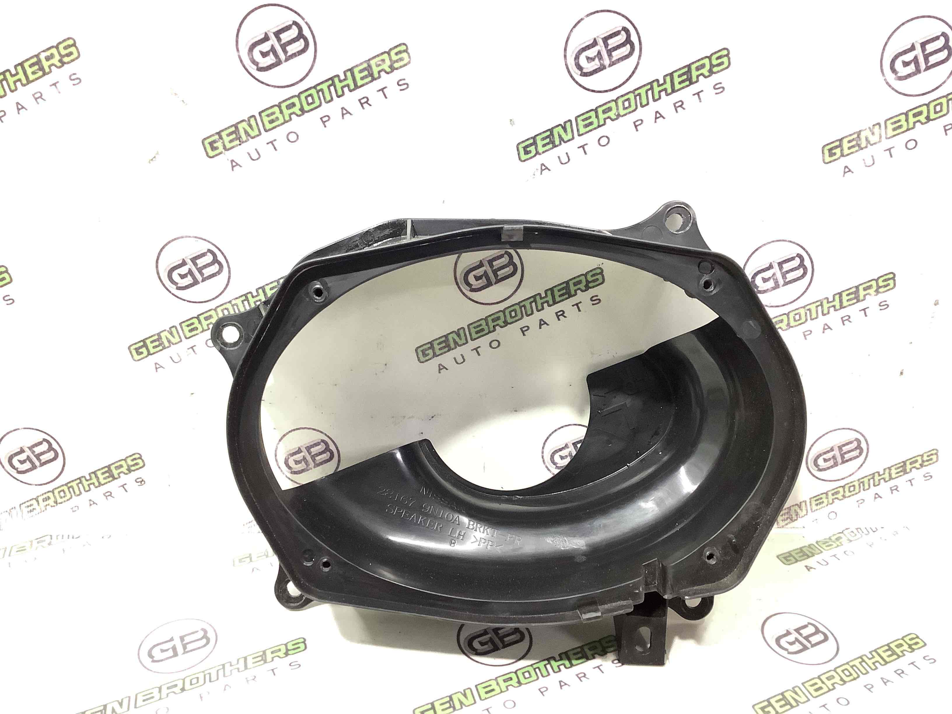 Кріплення, кронштейн