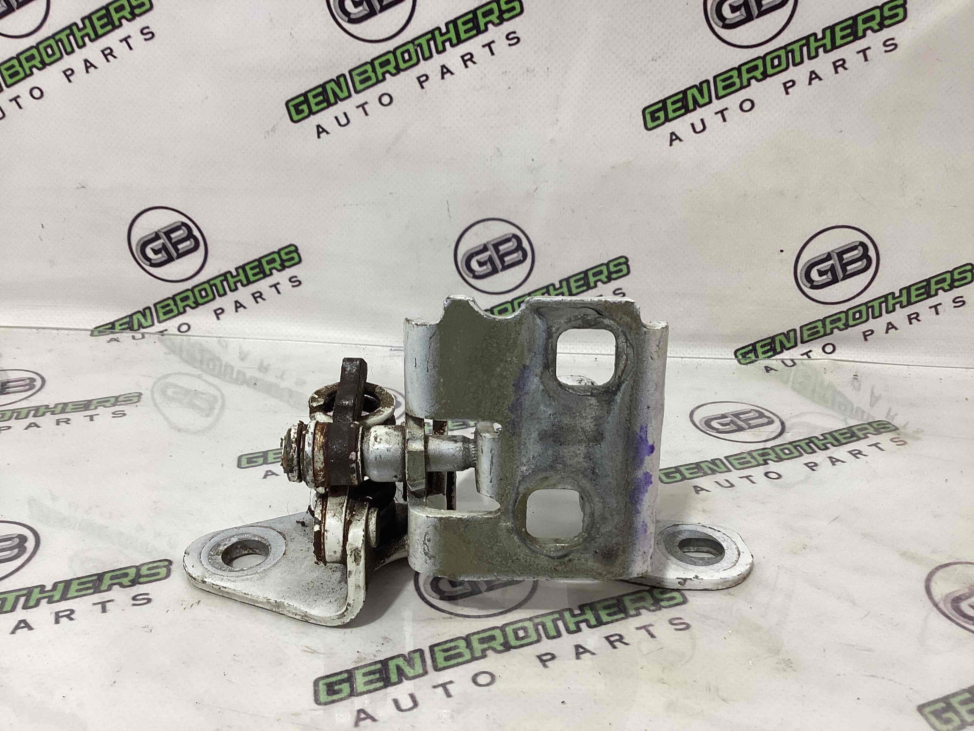 Петля двері, замок двері