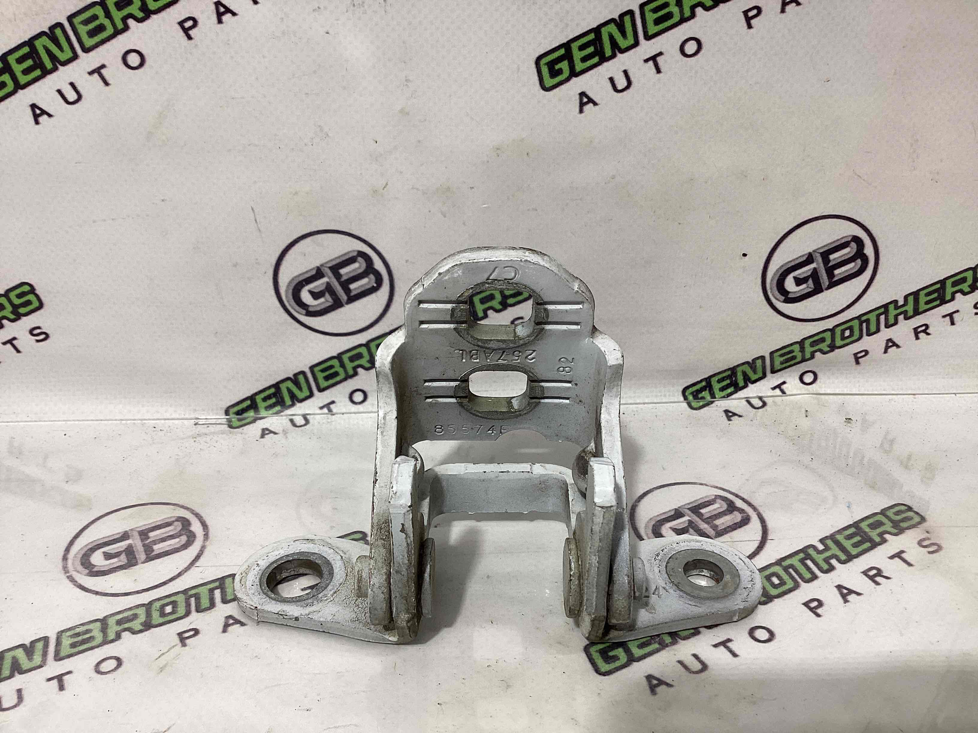 Петля двері, замок двері