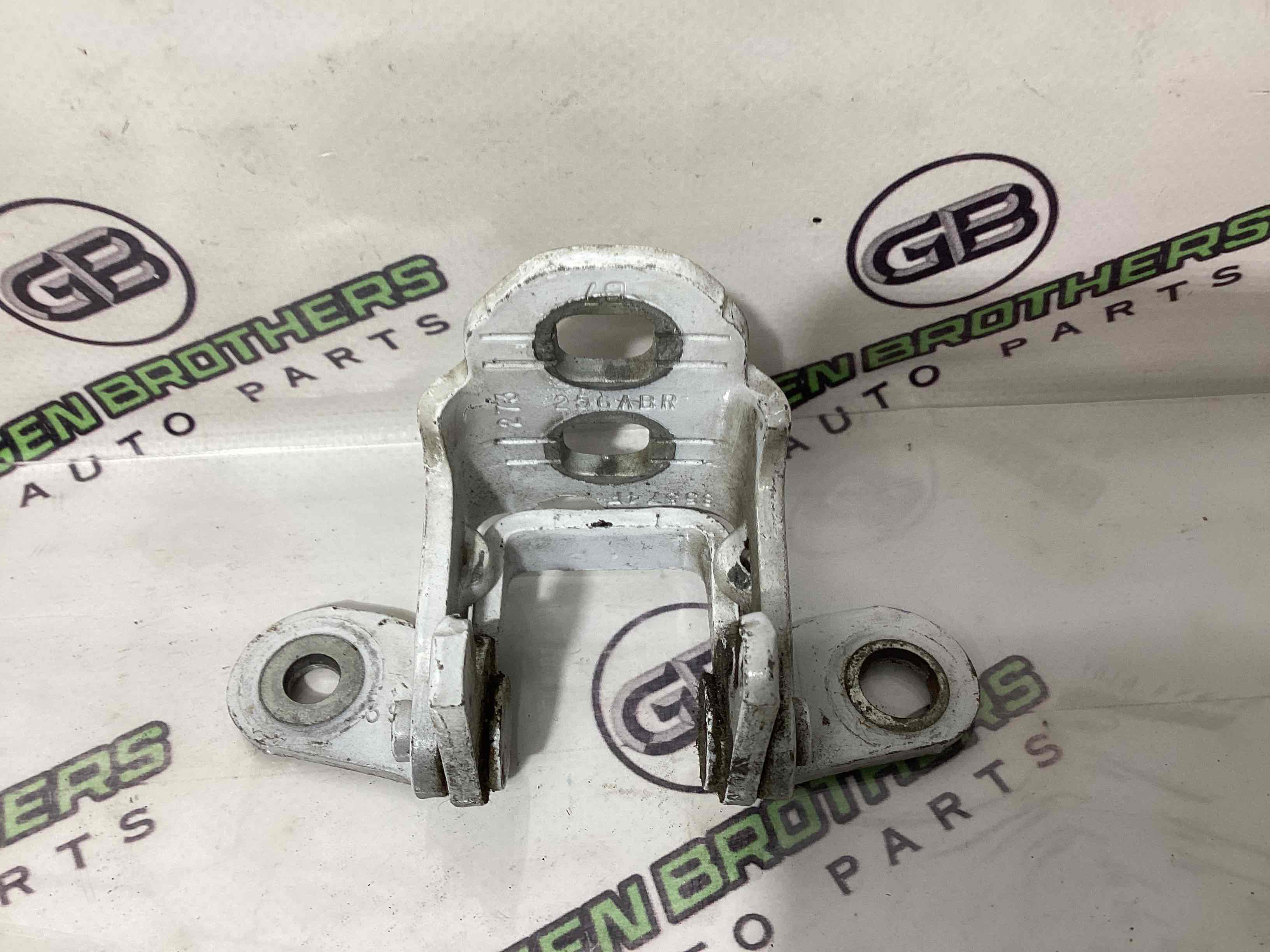 Петля двері, замок двері