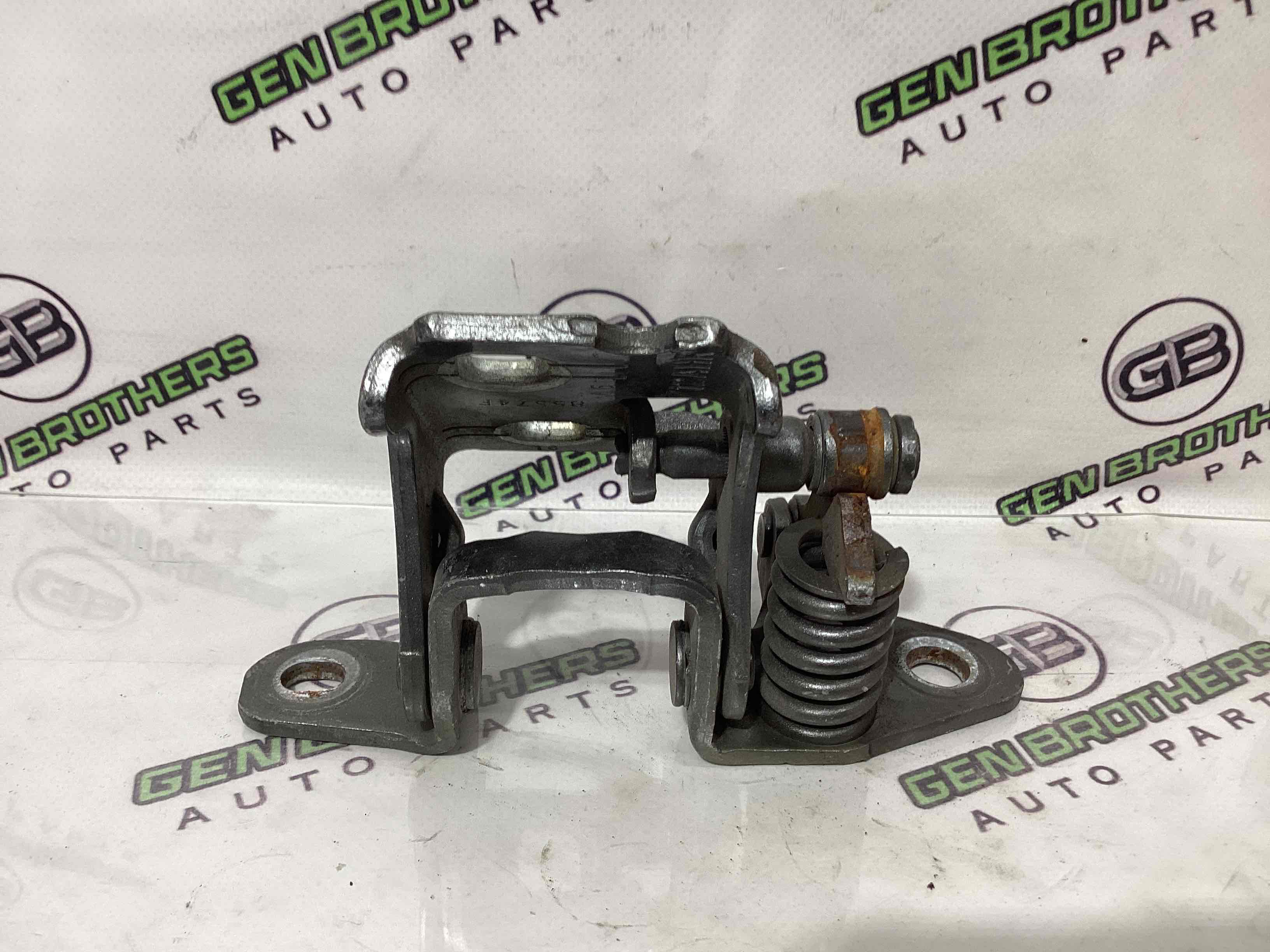 Петля двері, замок двері