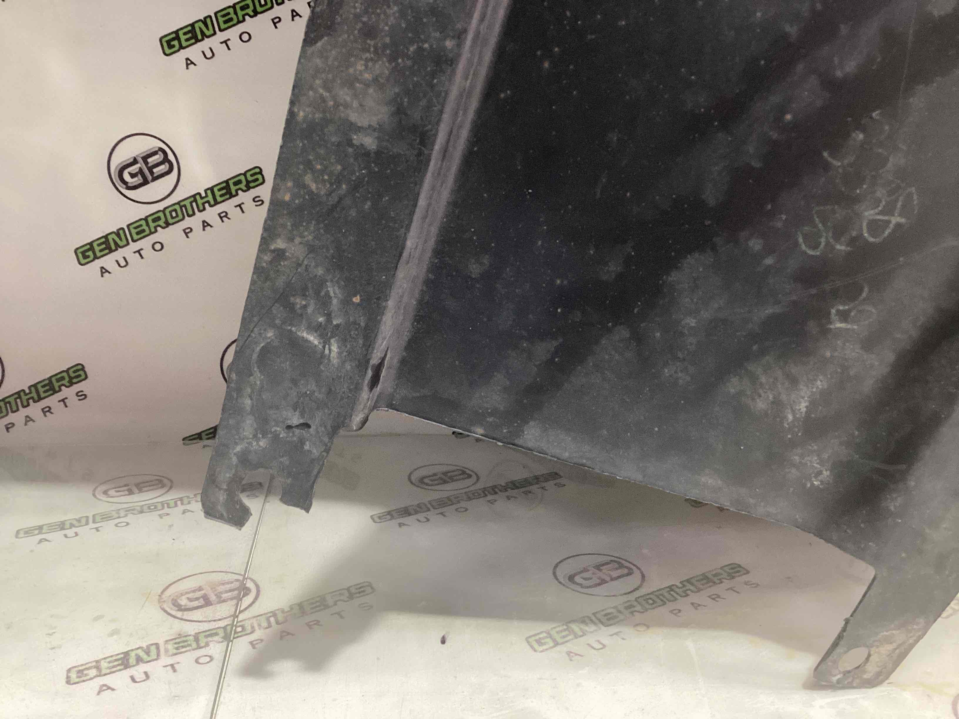 Захист арок задній лівий підкрилок