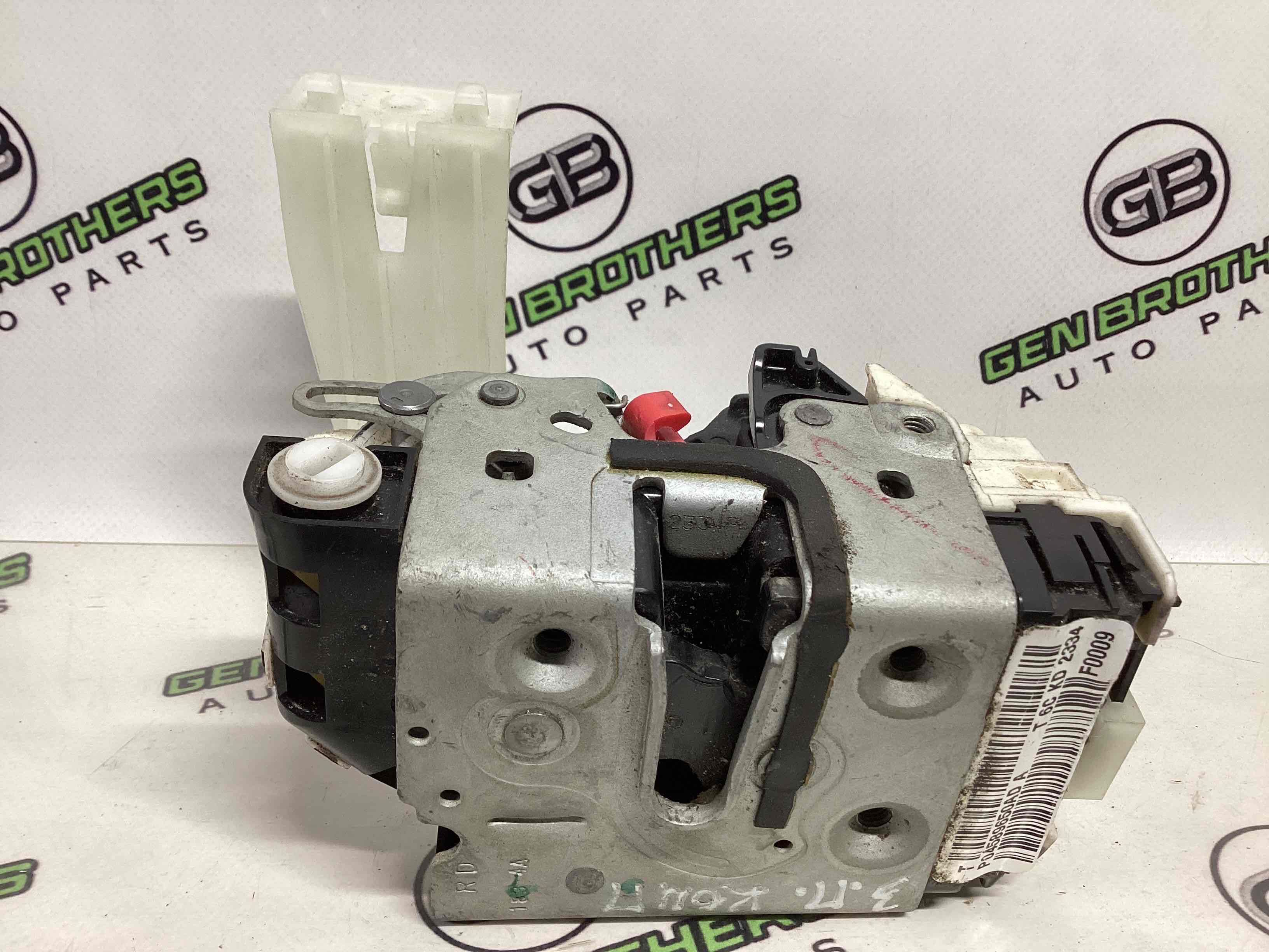 Замок дверей задньої правої