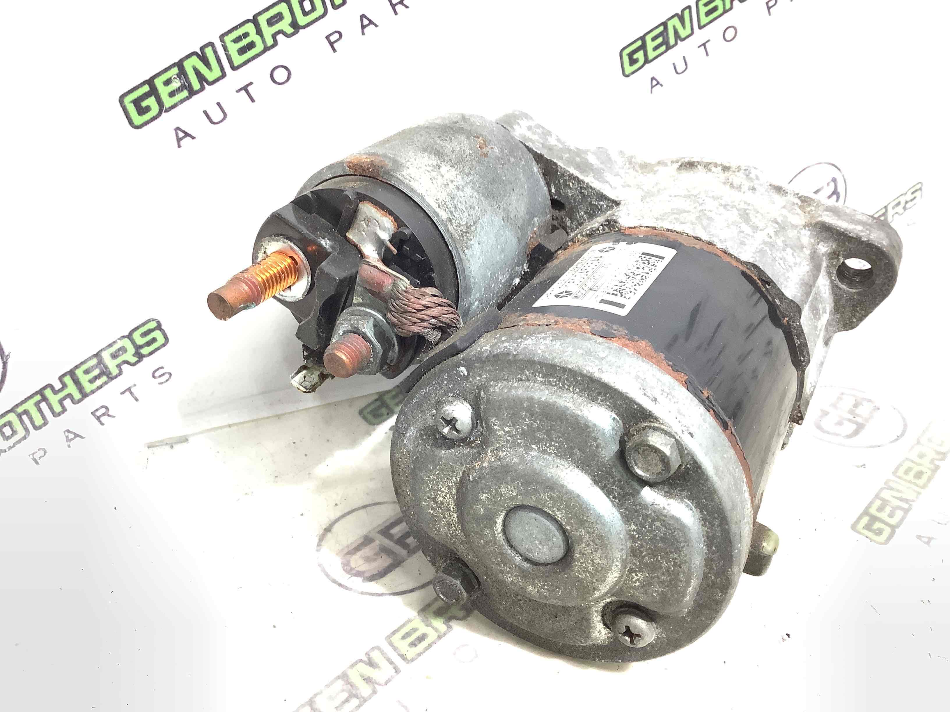 Стартер, кронштейн стартера