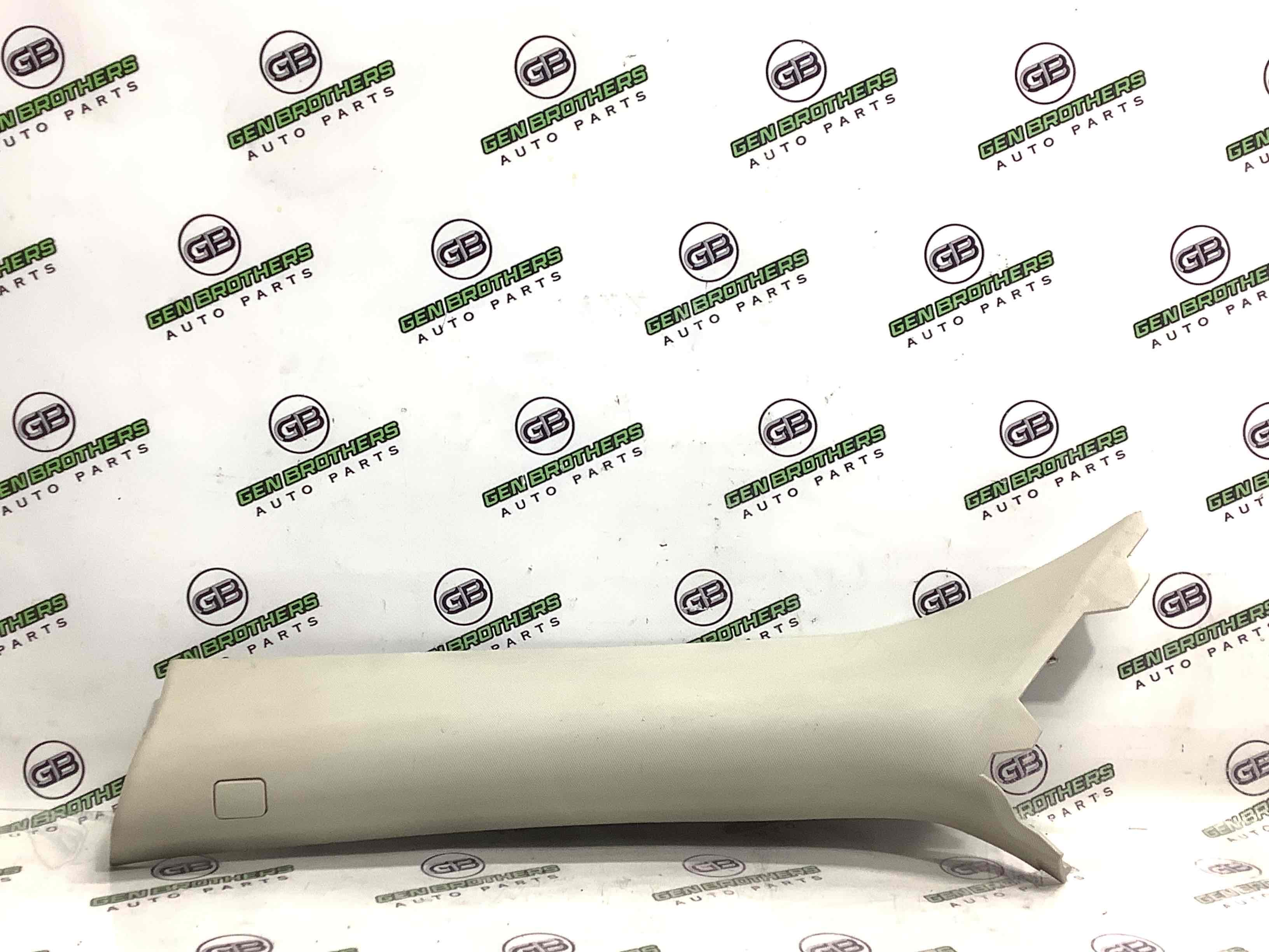 Обшивка передньої стійки ліва