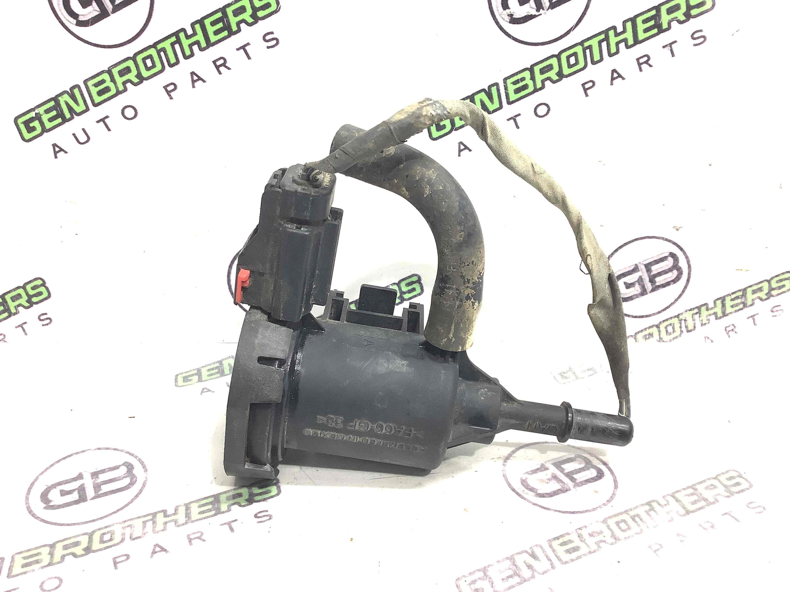 Клапан вентиляції паливного бака