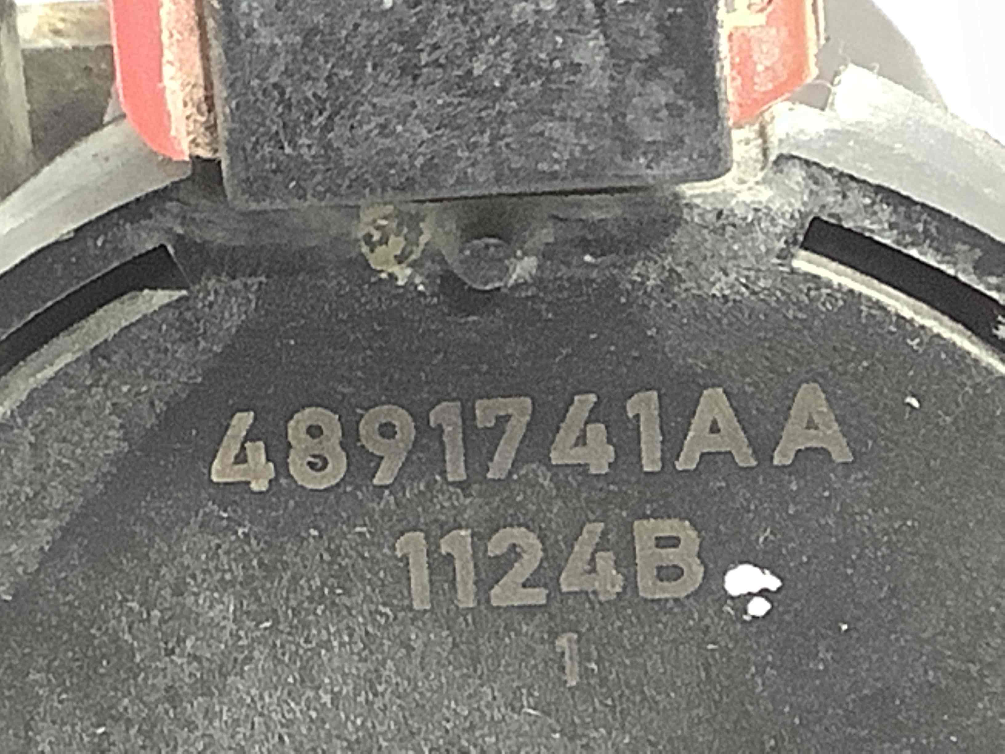 Клапан вентиляції паливного бака