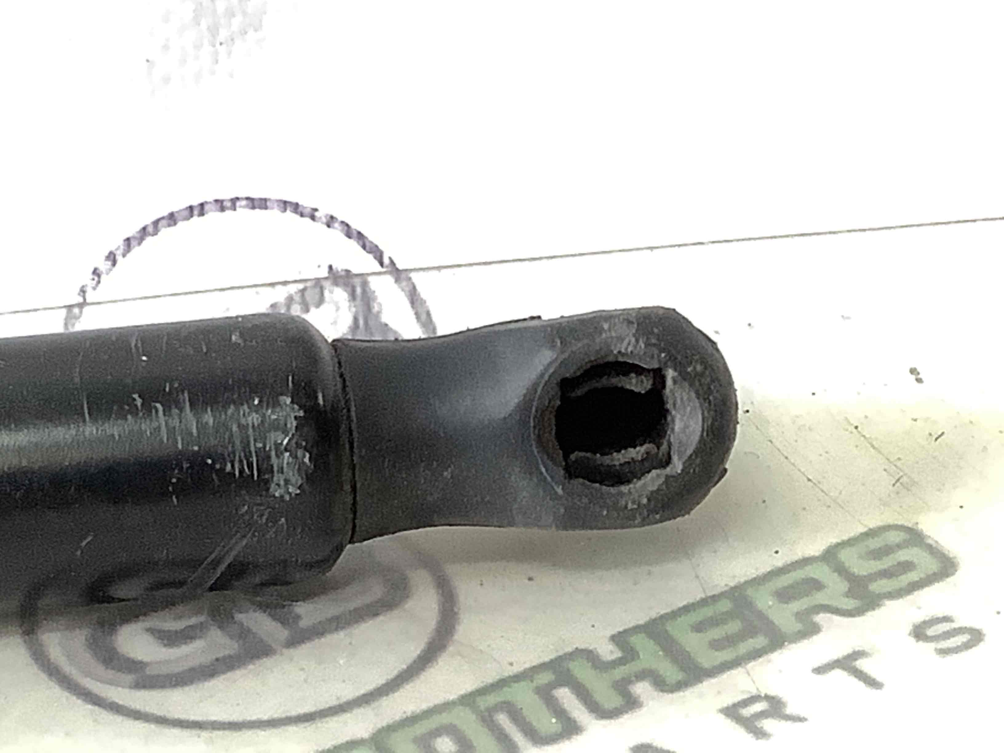 Амортизатор кришки двері багажника