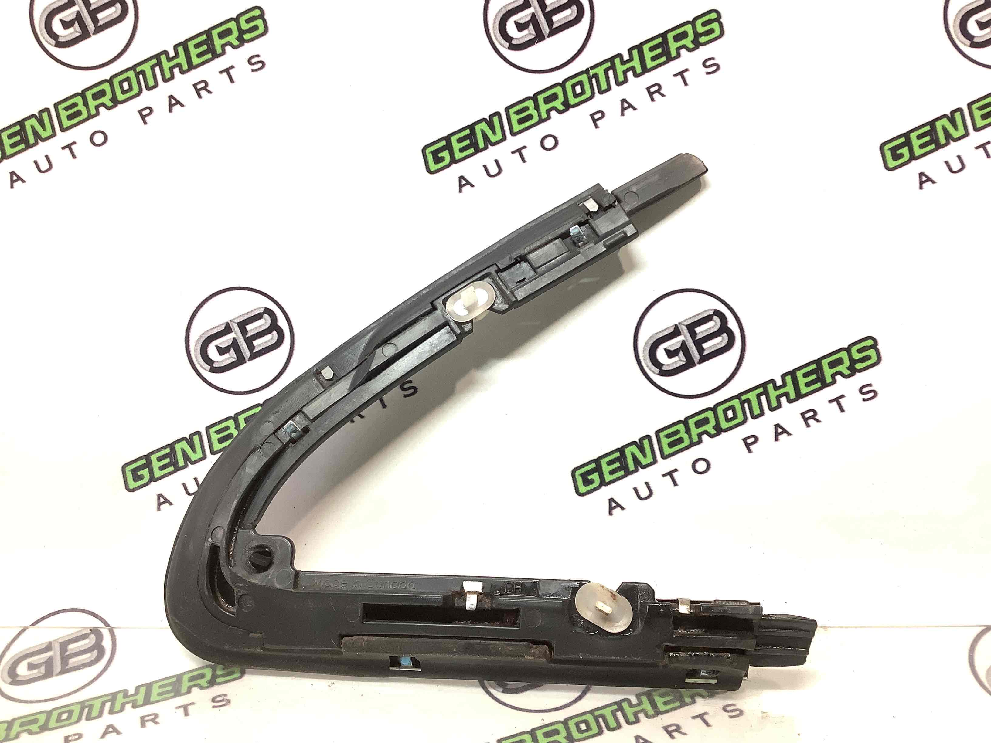 Молдинг двері передньої правої