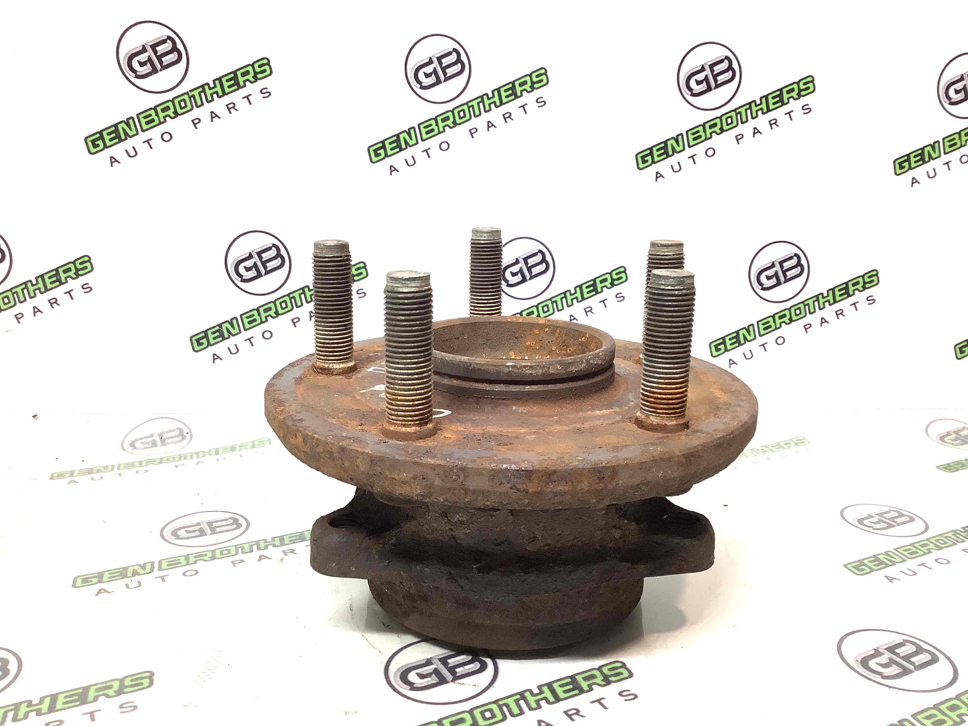 Ступиця передня