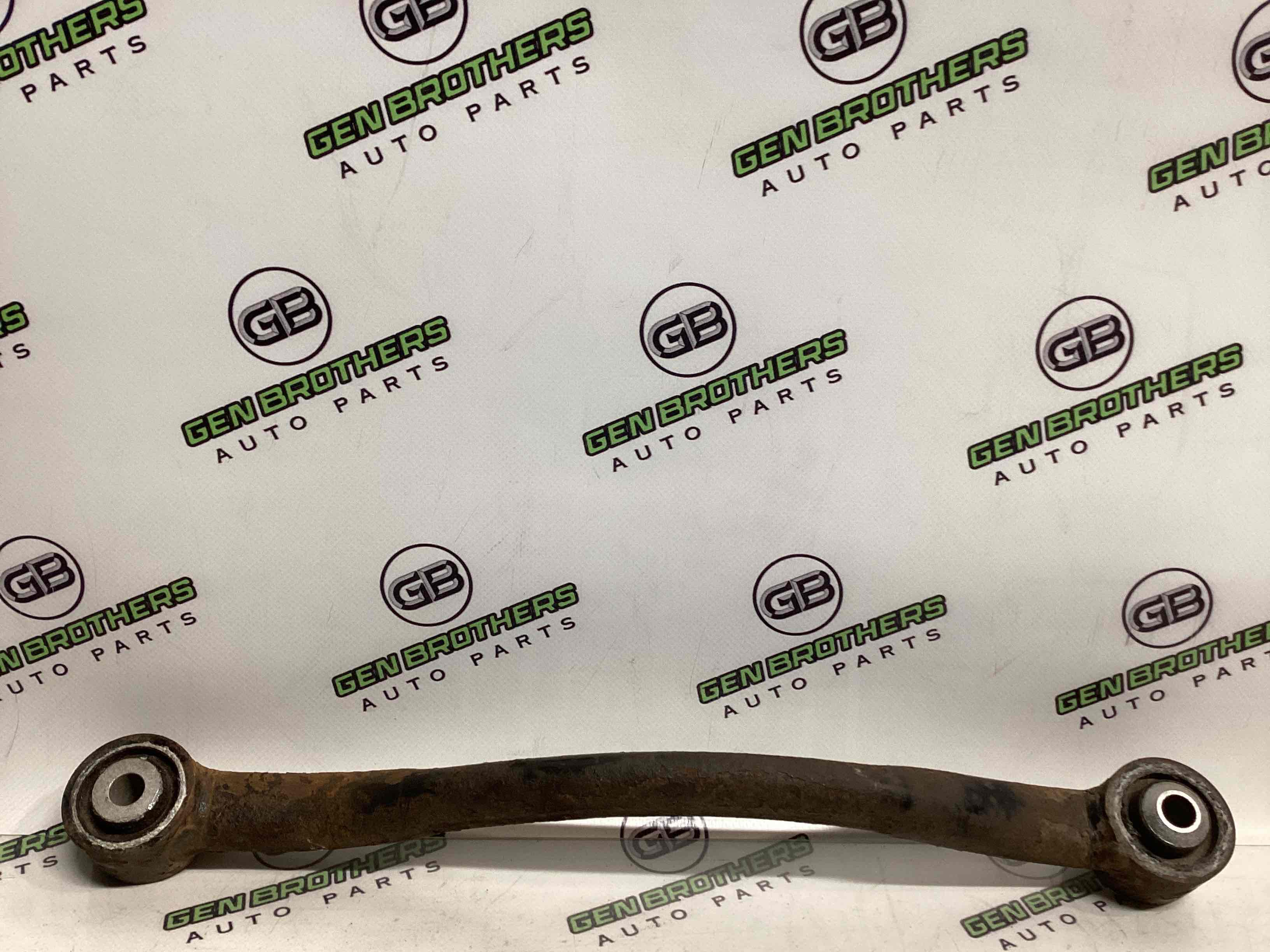 Важіль задній лівий