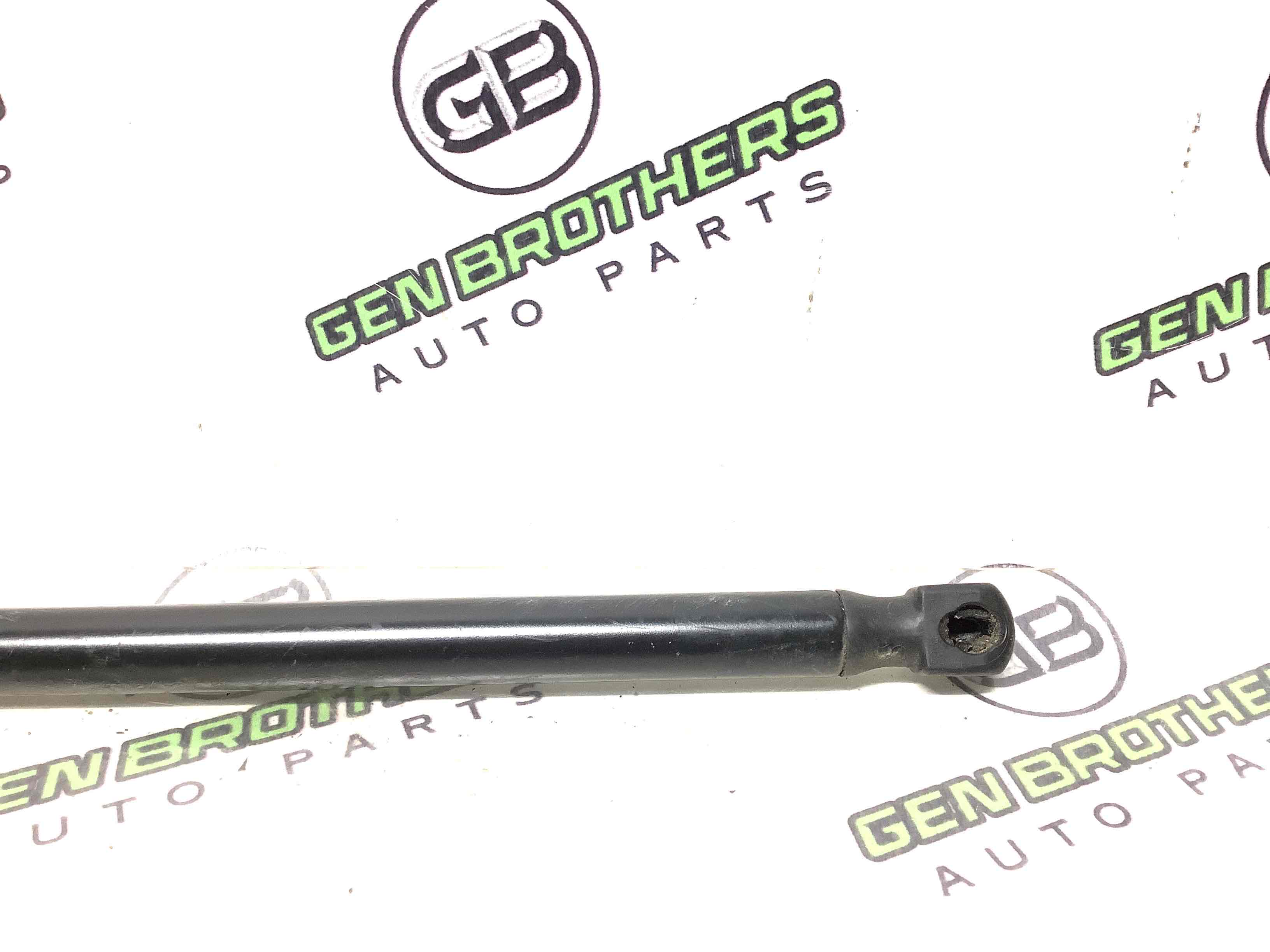 Амортизатор кришки двері багажника