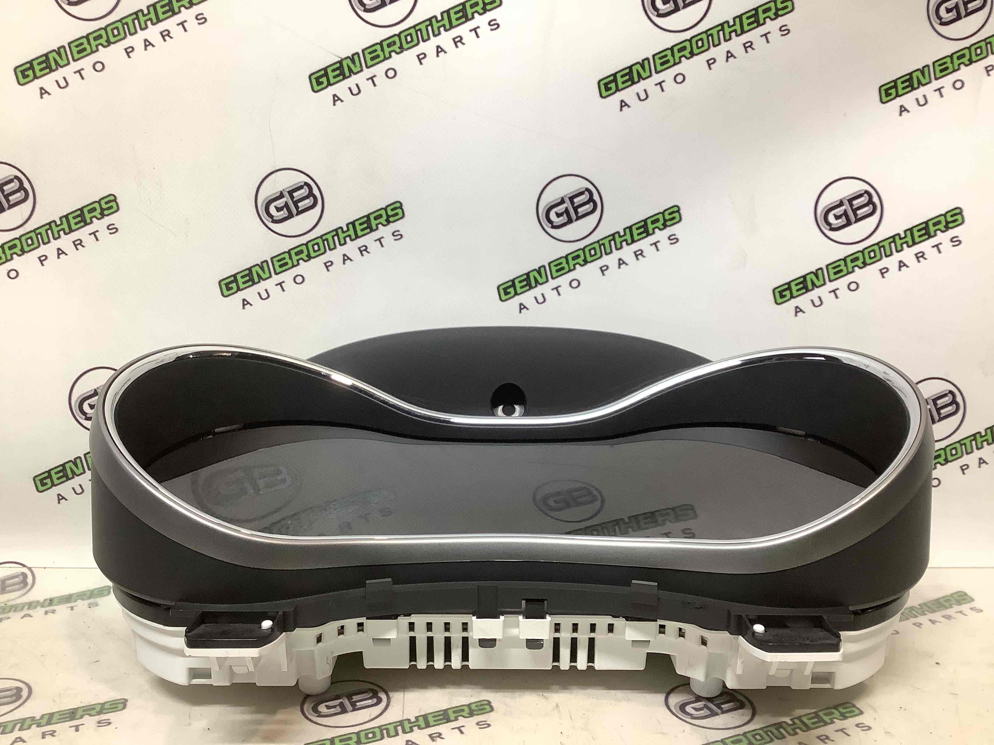 Щиток приладів панель приладів