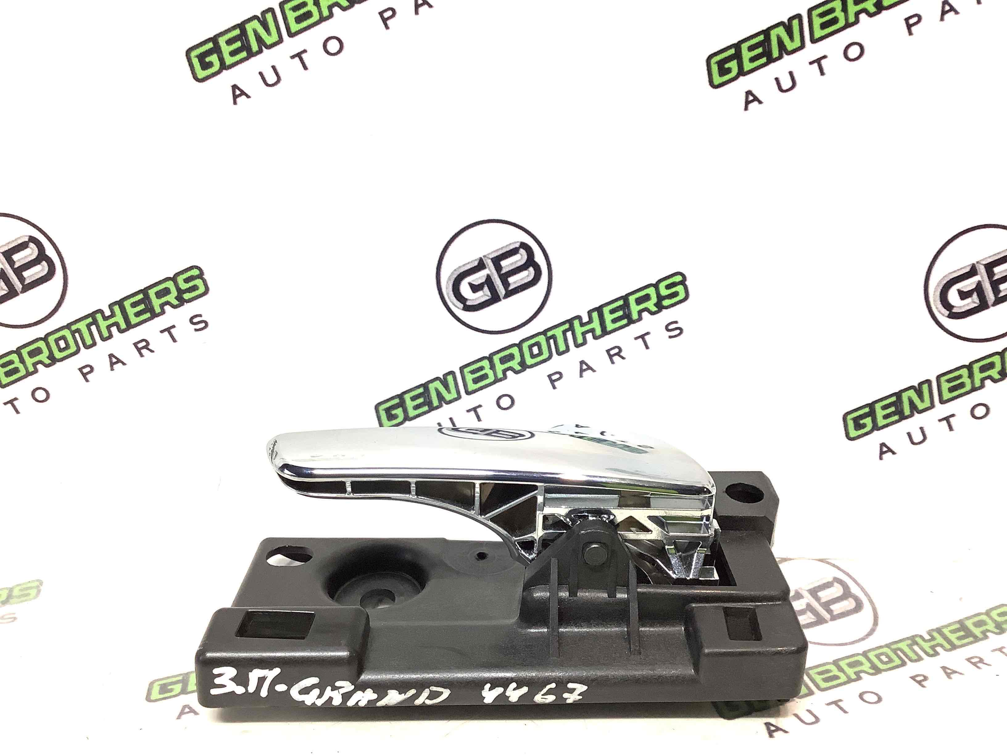 Ручка дверей салону внутрішня, поручень