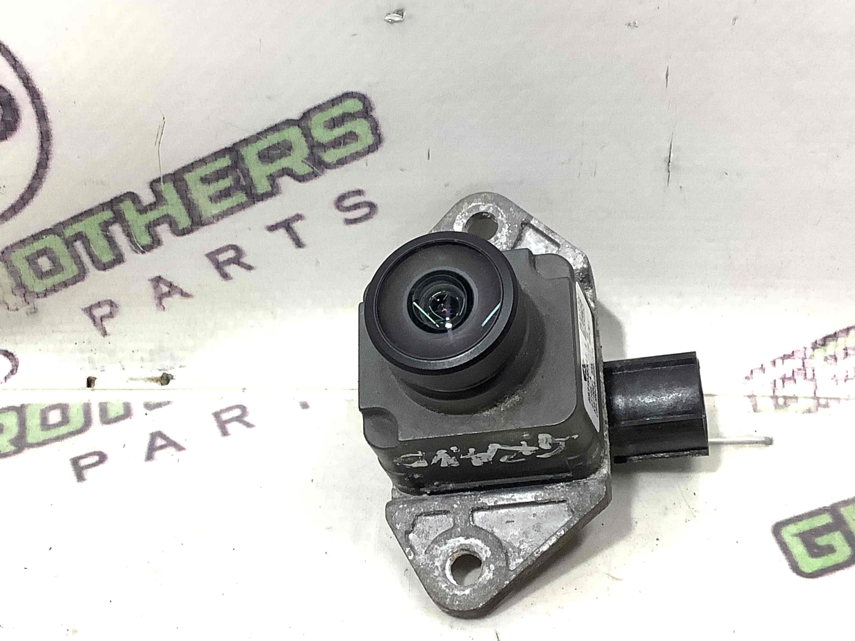 Камера, кріплення камери, корпус