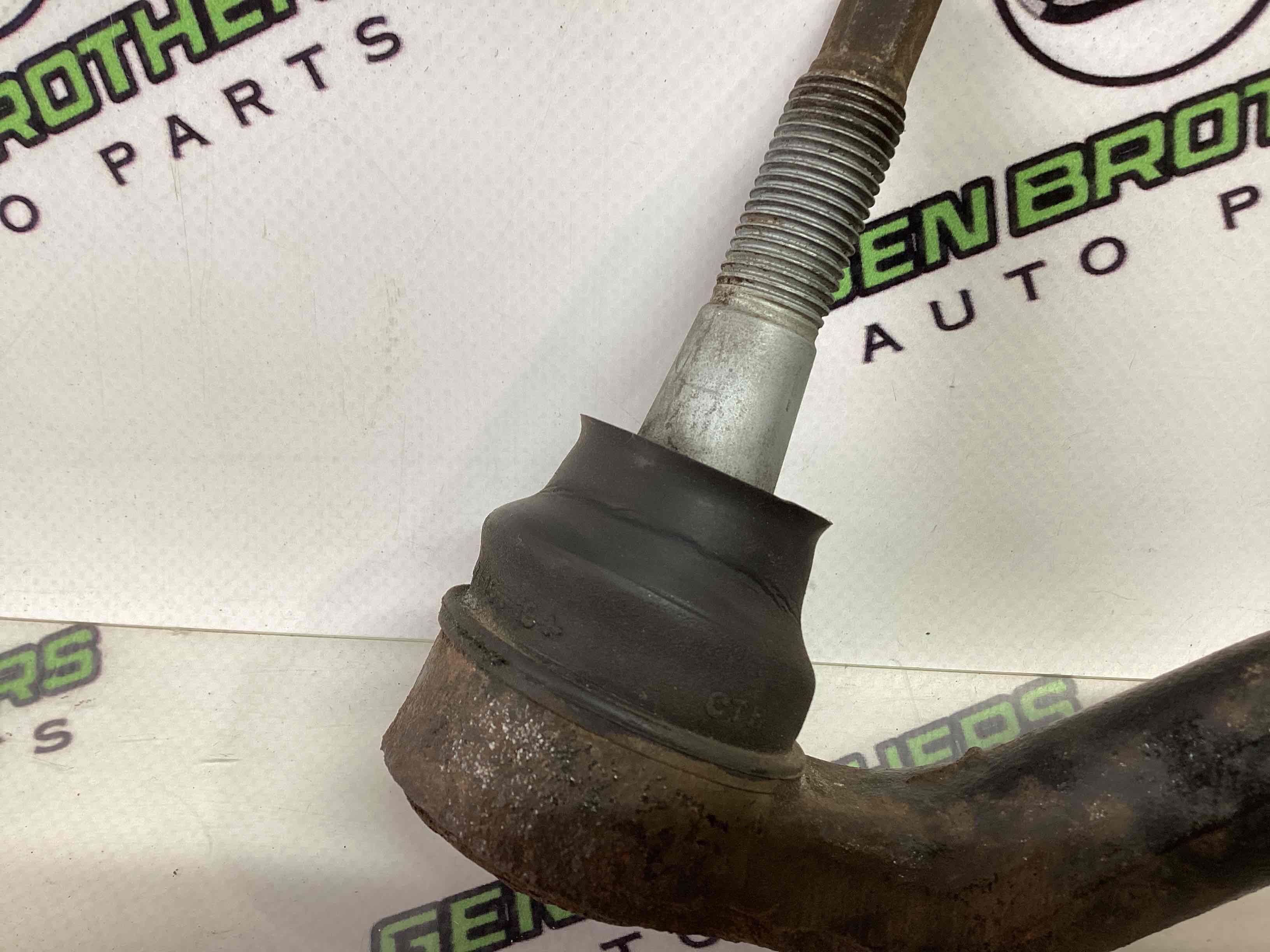 Тяга рульова, наконечник