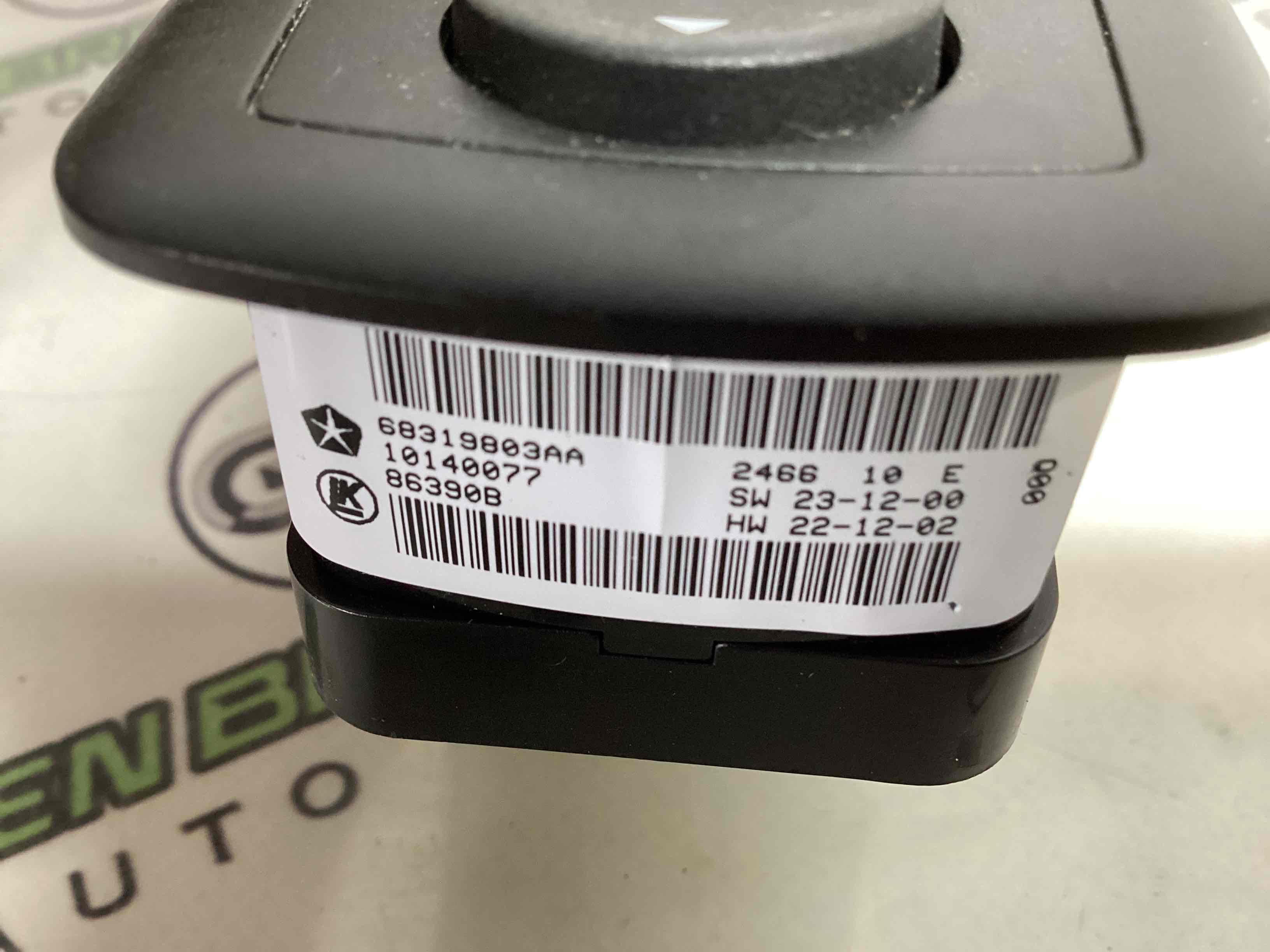 Кнопки керування склопідйомниками