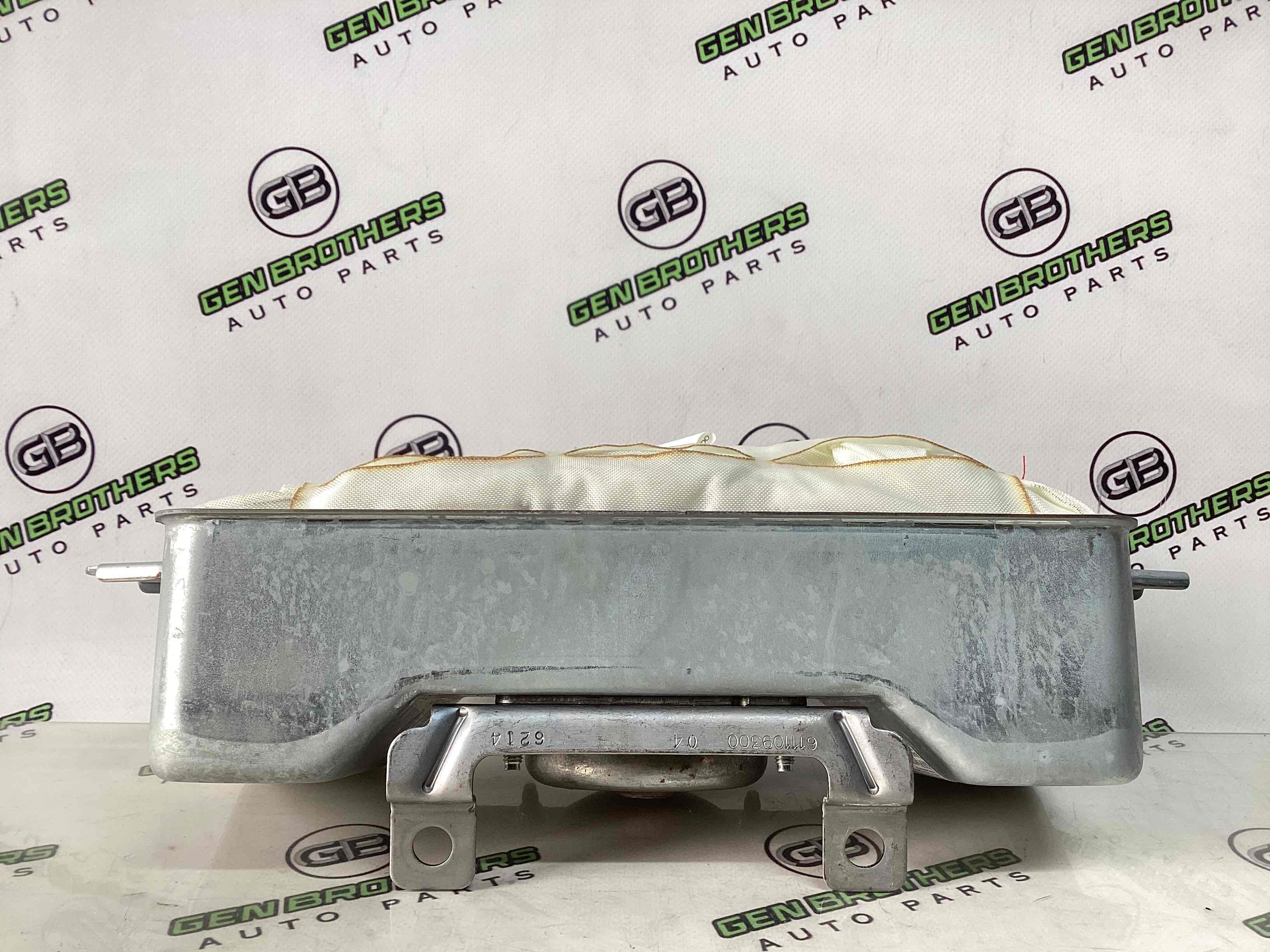 Подушка безпеки пасажира торпедо